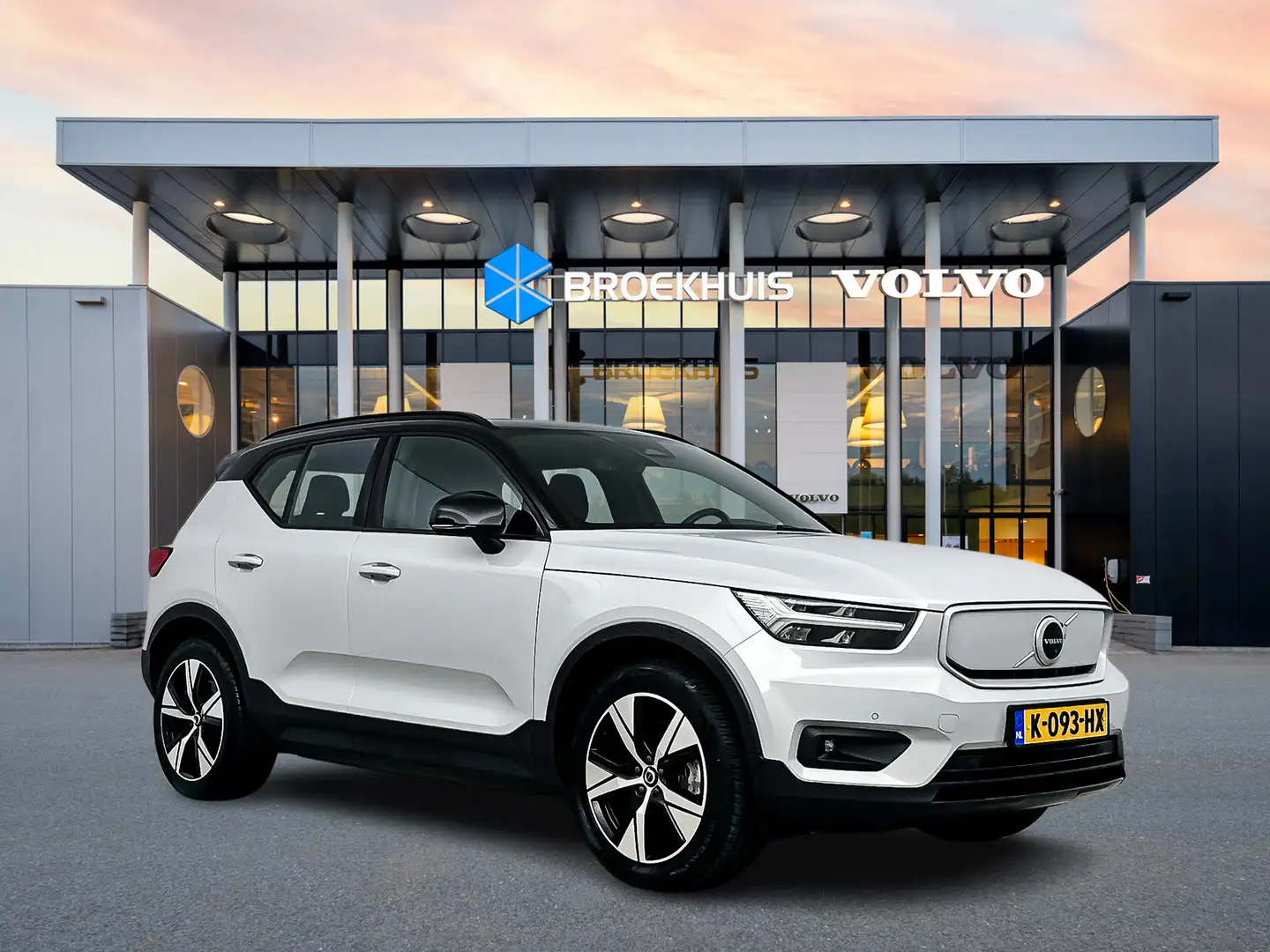 Volvo XC40 Recharge P8 AWD R-Design SOH Certificaat | 19" | L Gris - 2
