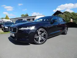 Volvo V60 T6 R Design AWD 2.Hand~LEDER~KAMERA~AHK~