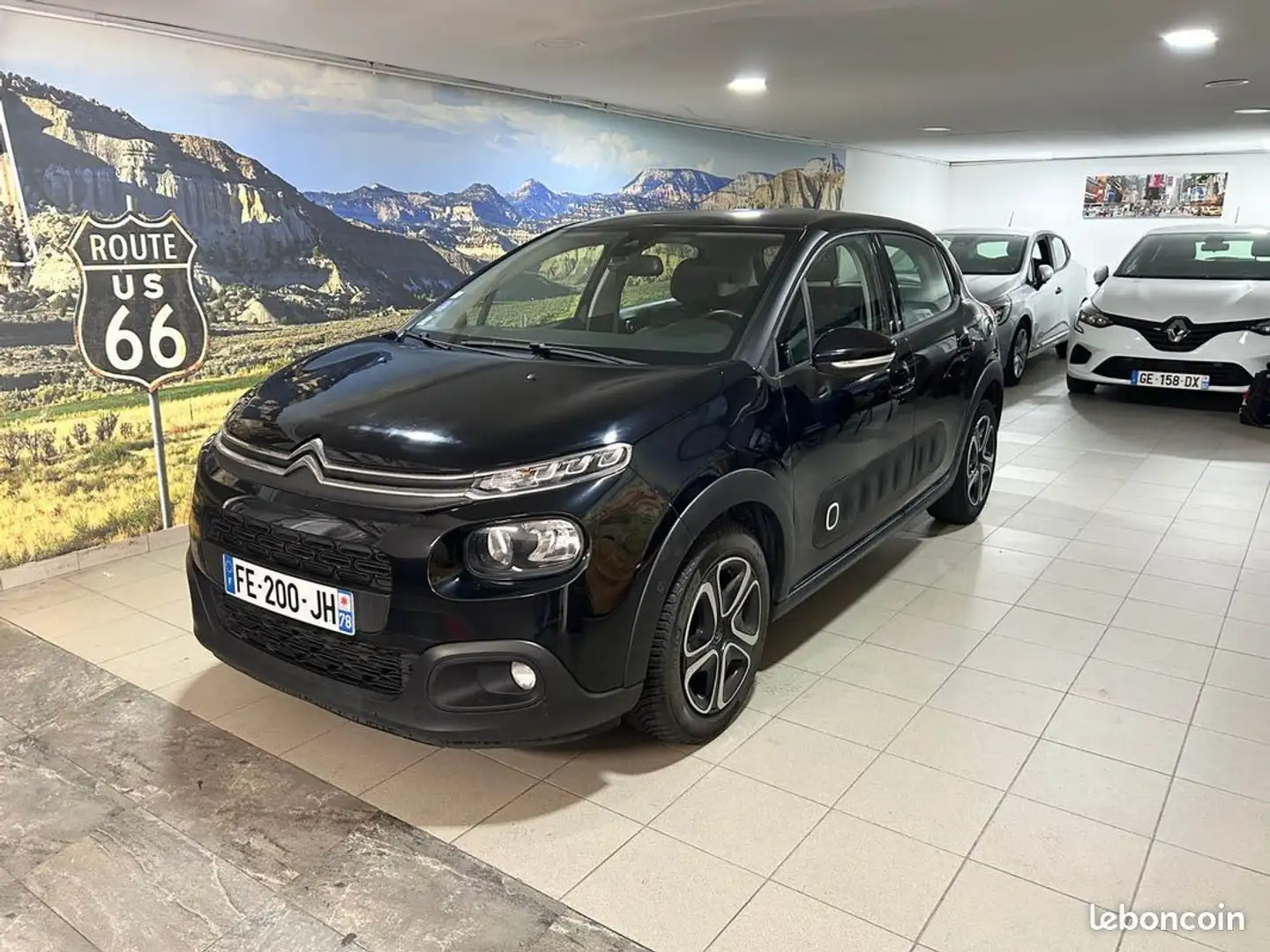 Citroen C3 PURETECH 110CH FEEL S&S EAT6 E6.D-TEMP 114G 2019 Noir - 1