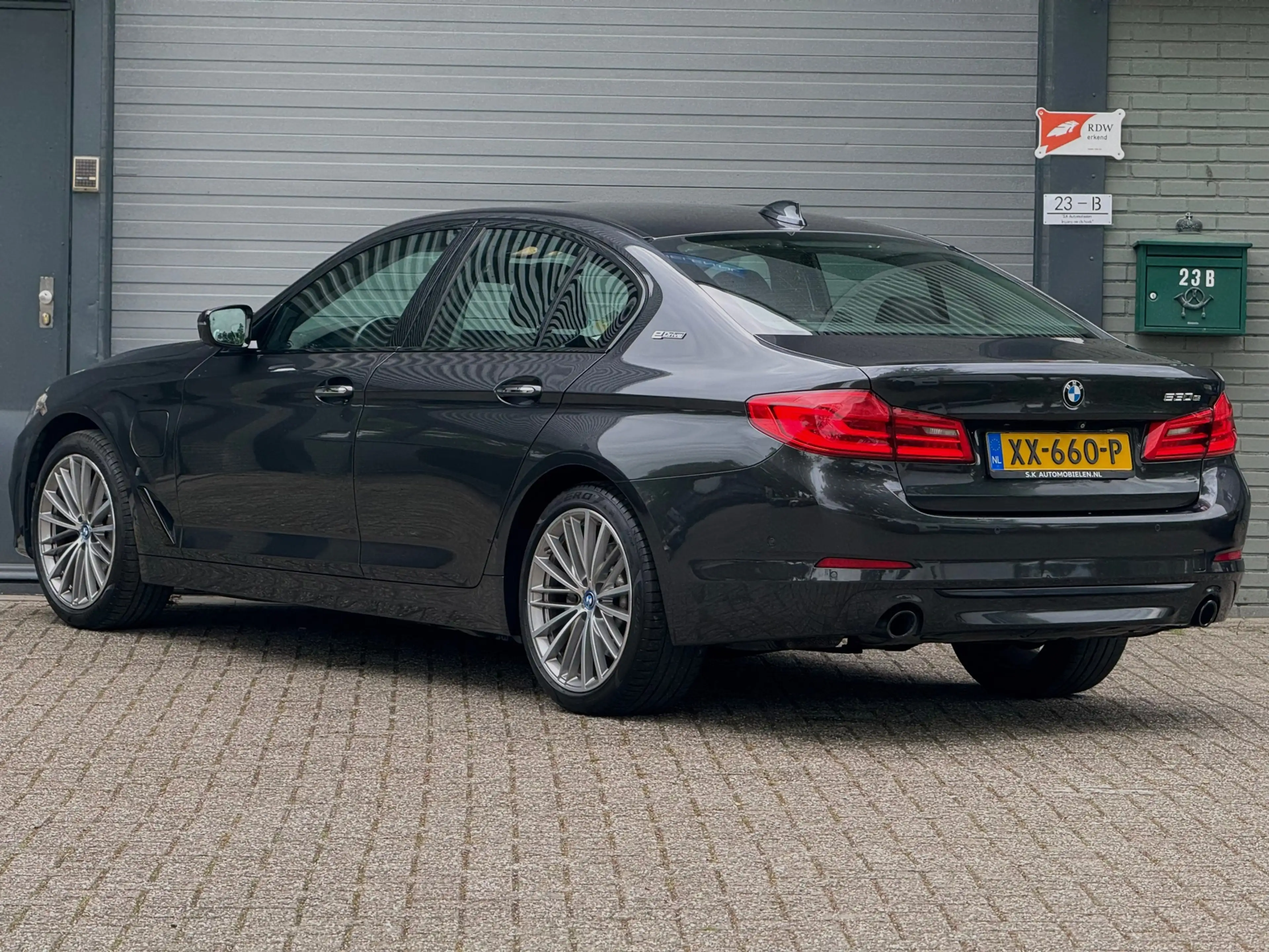 BMW 530 5-serie 530e iPerformance High Executive — photo 3