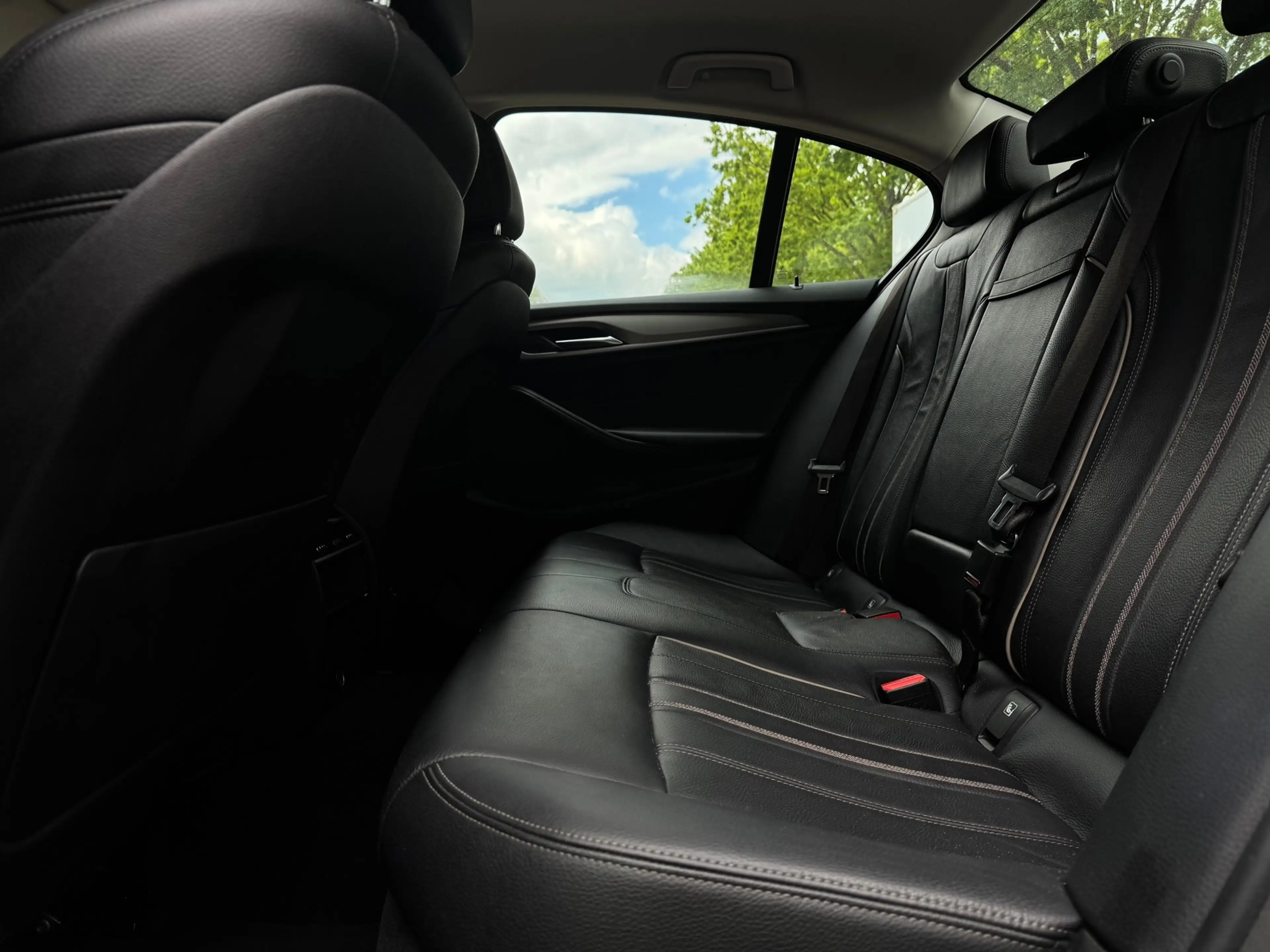 BMW 530 5-serie 530e iPerformance High Executive — photo 12