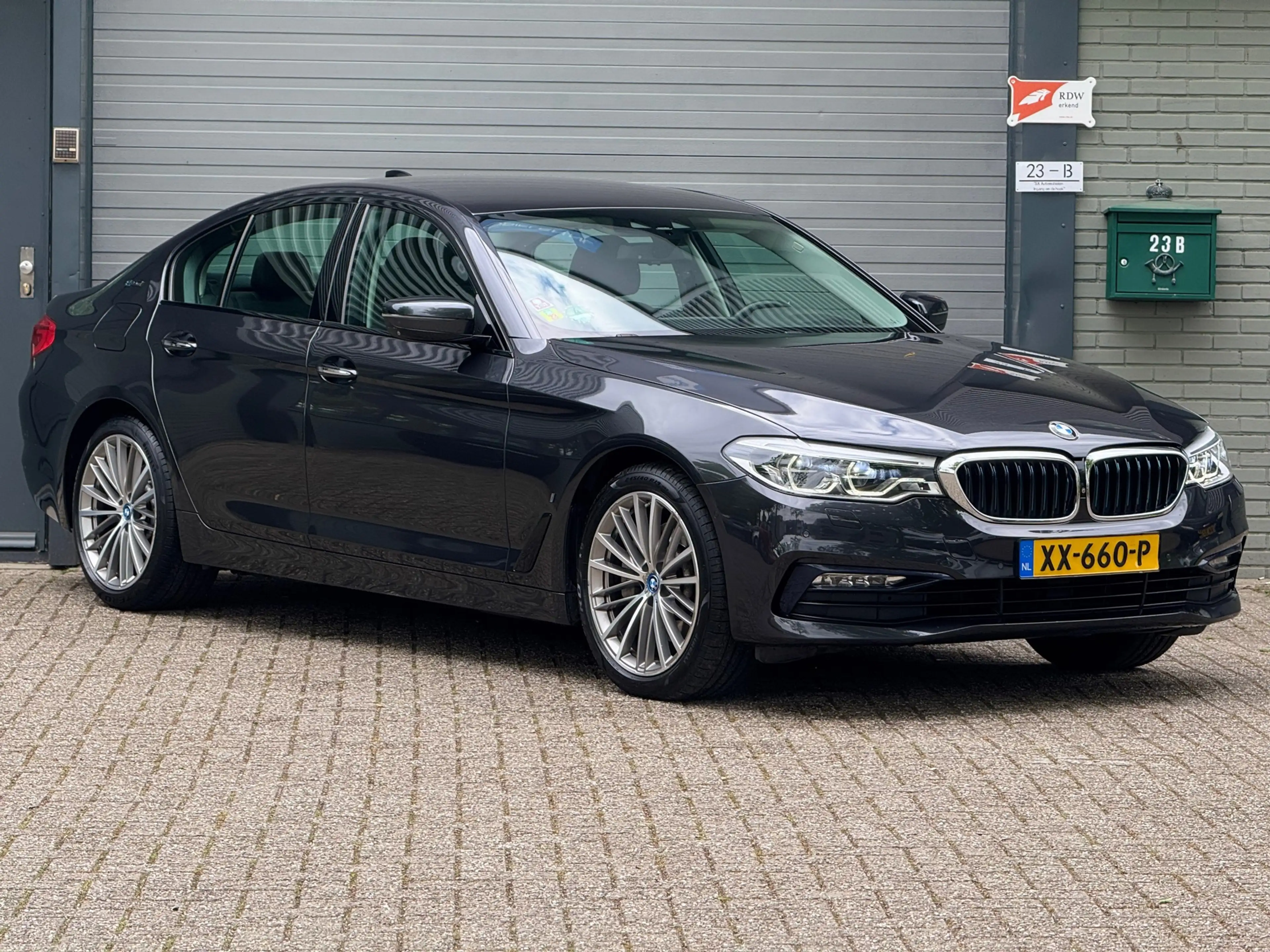 BMW 530 5-serie 530e iPerformance High Executive — photo 7