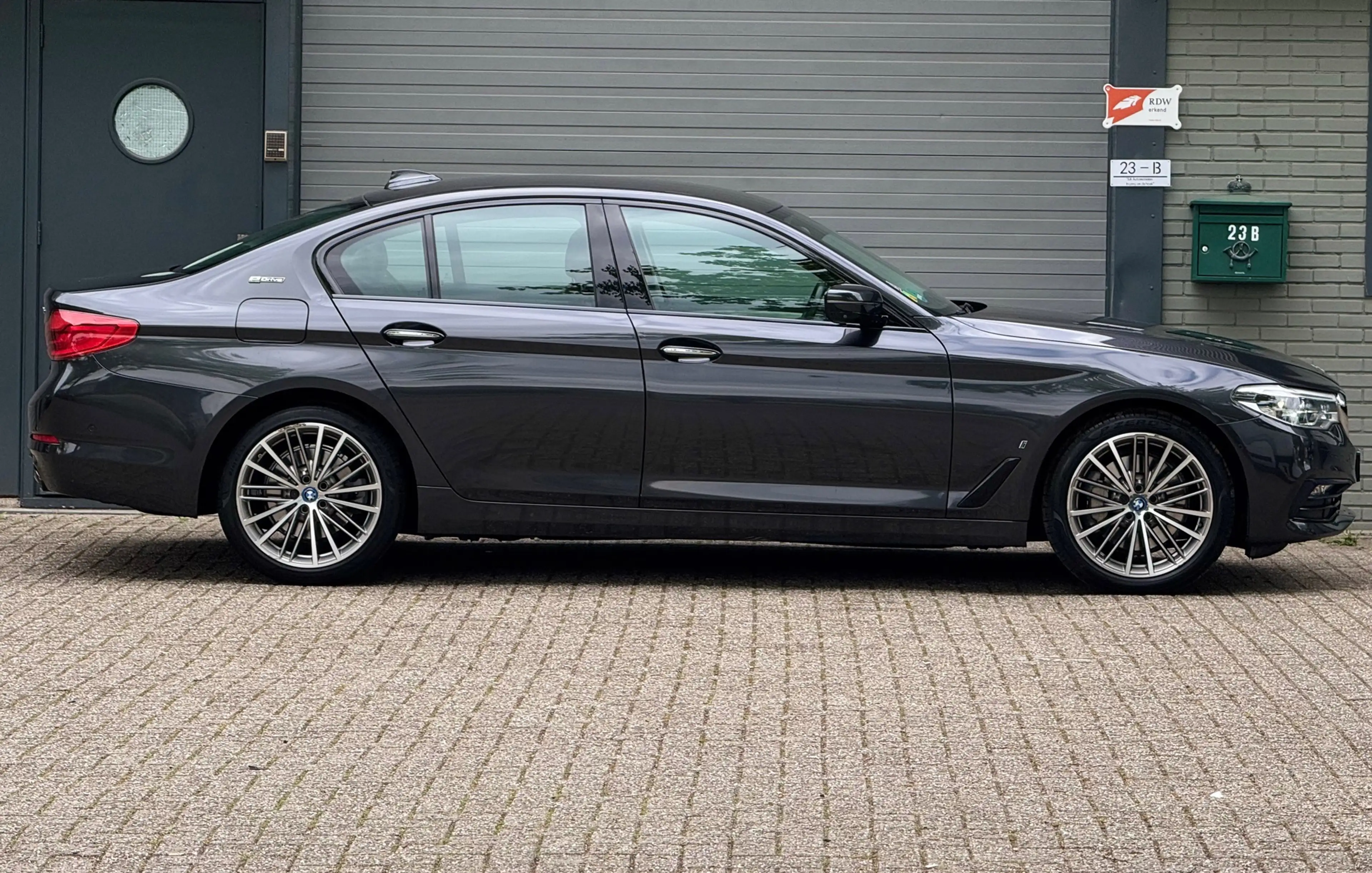 BMW 530 5-serie 530e iPerformance High Executive — photo 6