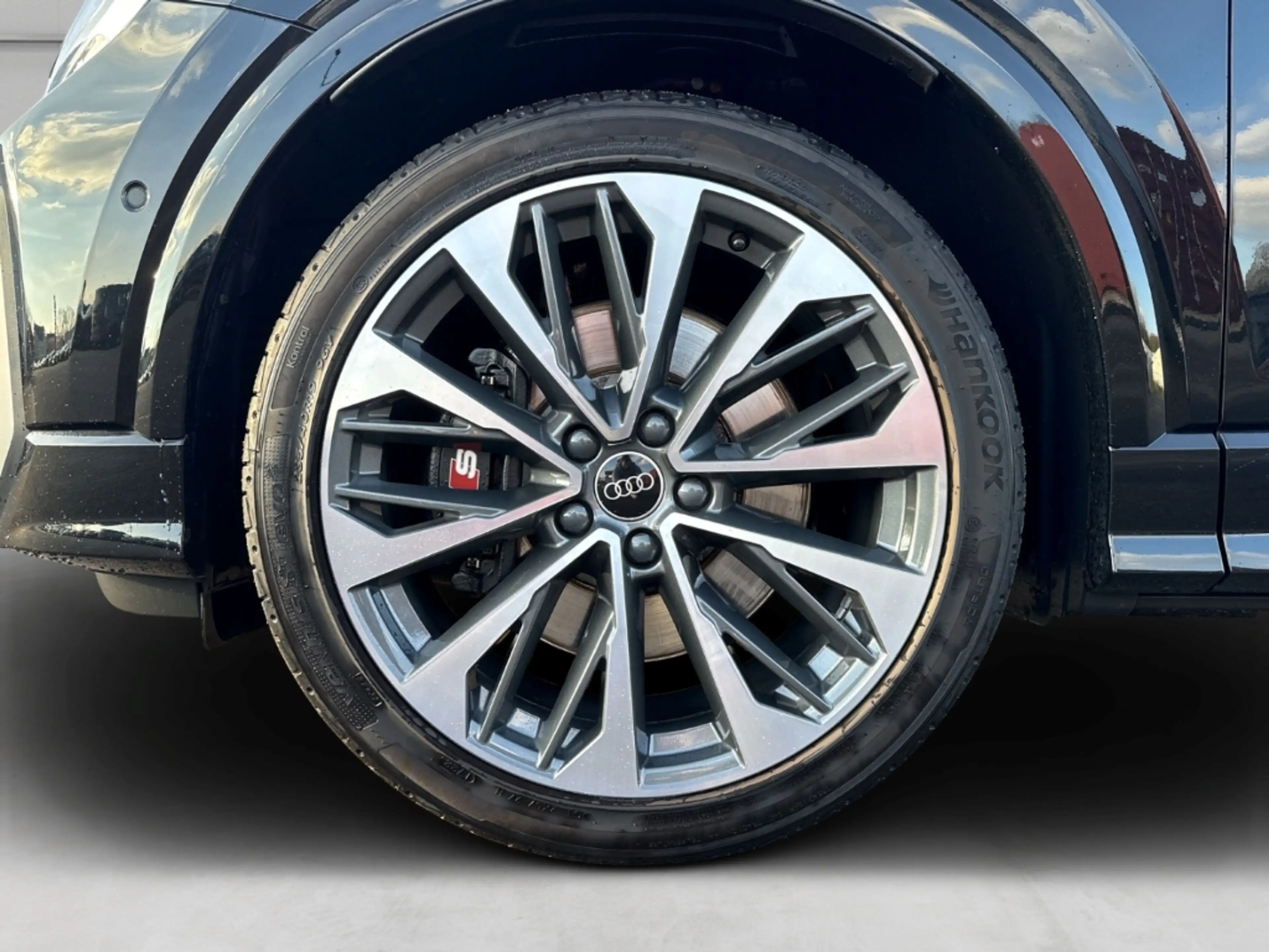 Audi SQ2 2.0 TFSI S tronic quattro Navi LED 2-Zonen-Klimaau — photo 5