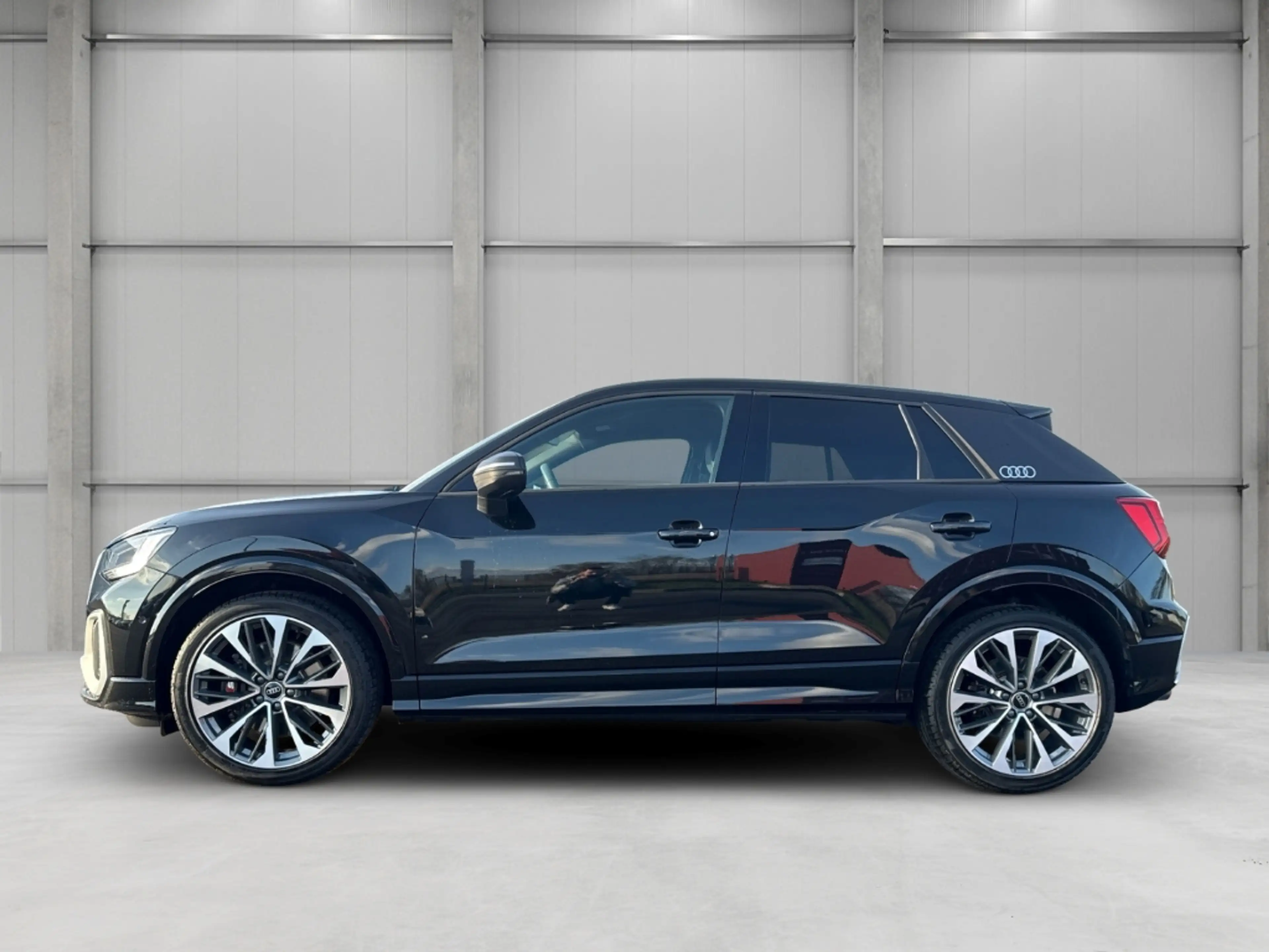 Audi SQ2 2.0 TFSI S tronic quattro Navi LED 2-Zonen-Klimaau