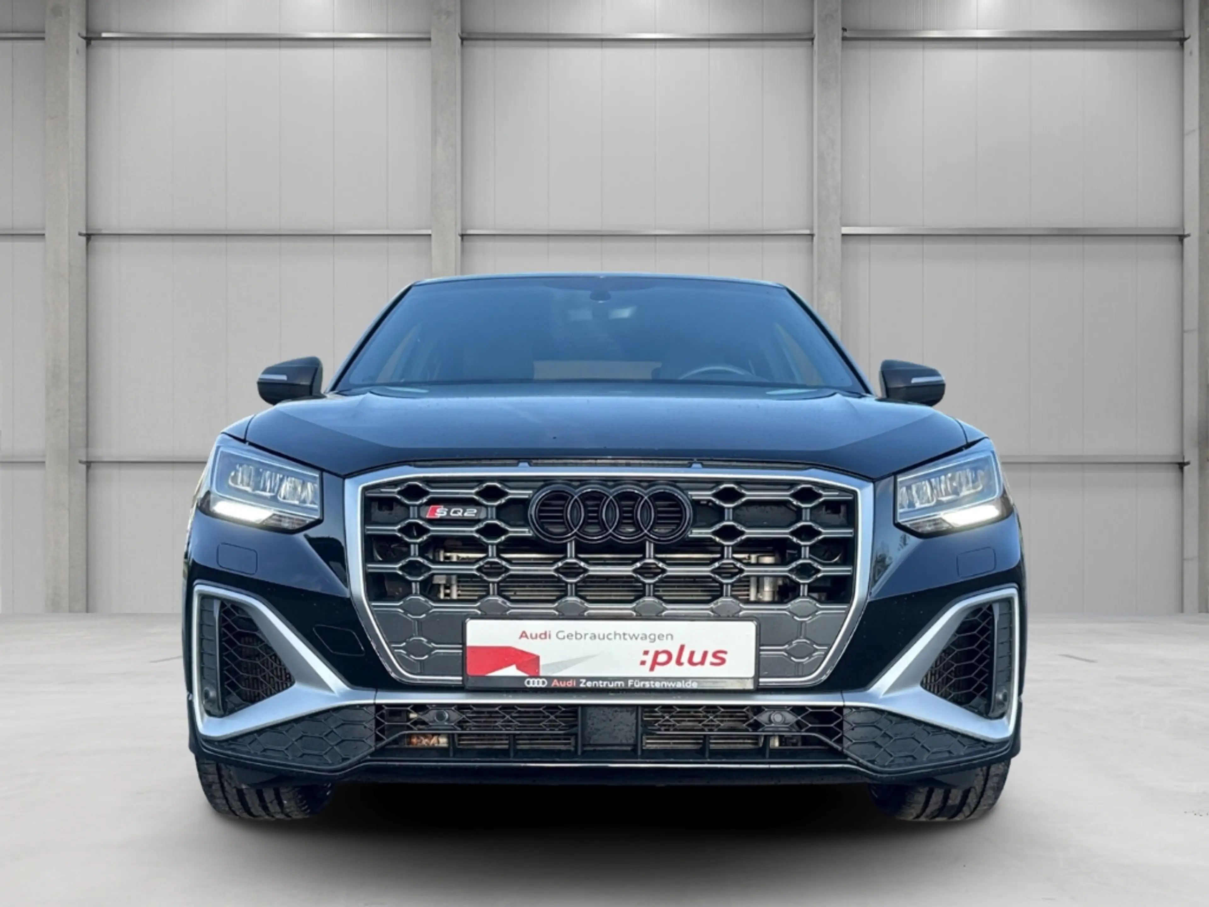 Audi SQ2 2.0 TFSI S tronic quattro Navi LED 2-Zonen-Klimaau — photo 4