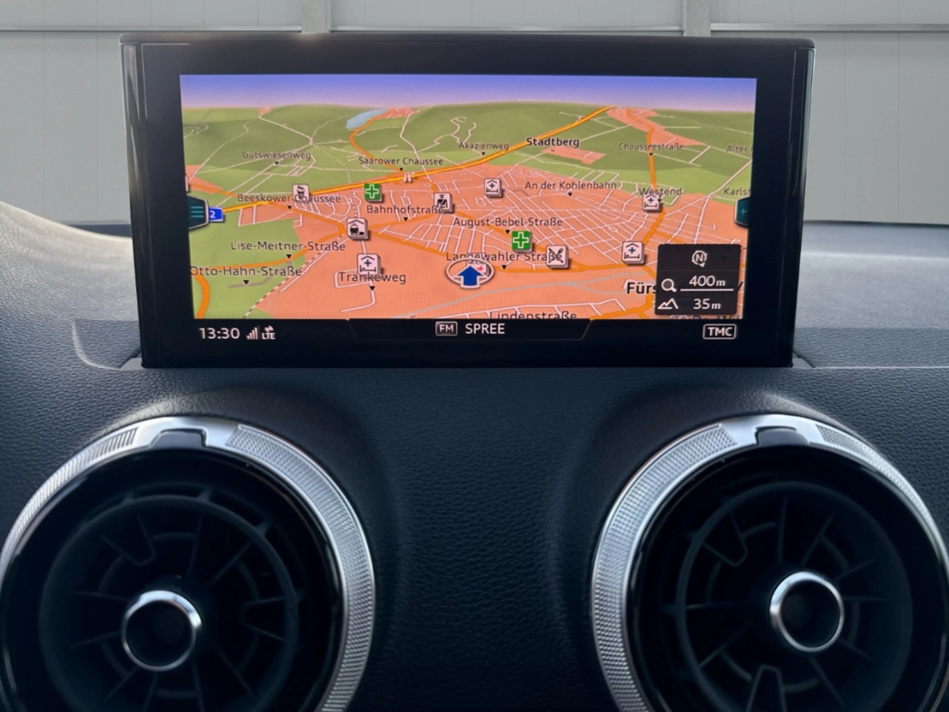 Audi SQ2 2.0 TFSI S tronic quattro Navi LED 2-Zonen-Klimaau — photo 6