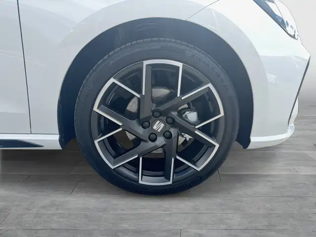 Seat Ibiza view 6