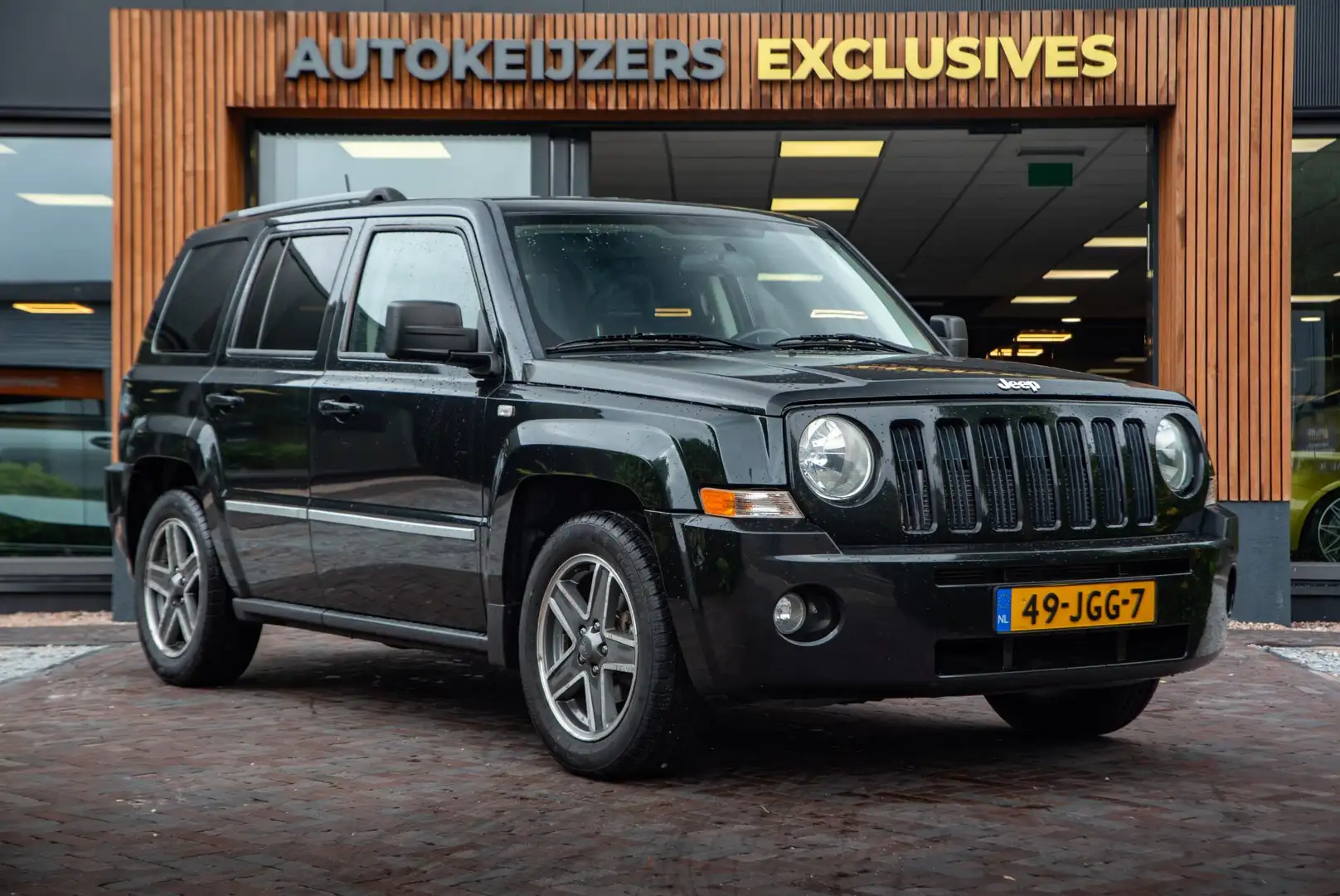 Jeep Patriot 2.4 Limited Liberty CRUISE CONTROLE STOELVERWARMIN Zwart - 1