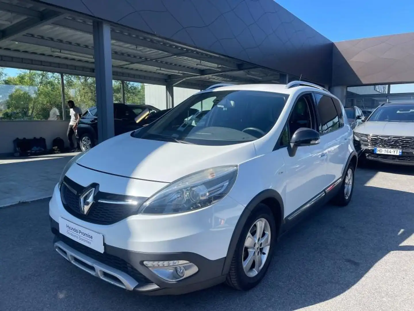 Renault Scenic 1.6 dCi 130ch energy Bose eco² Blanc - 1