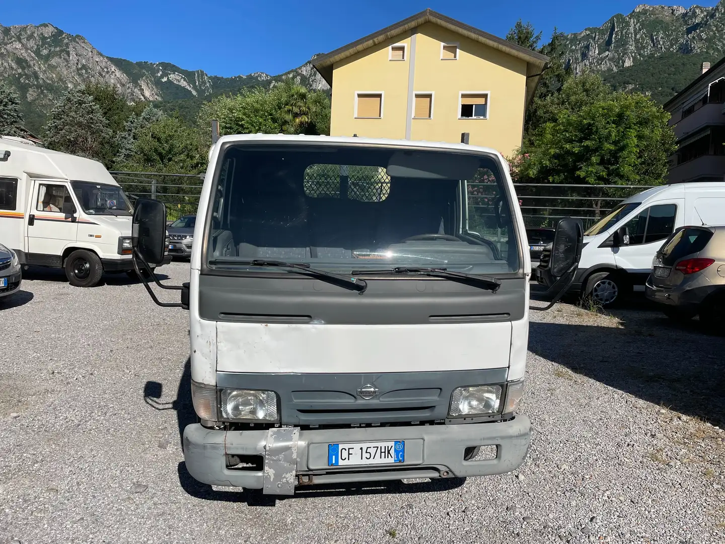 Nissan Cabstar E 120 Blanco - 2