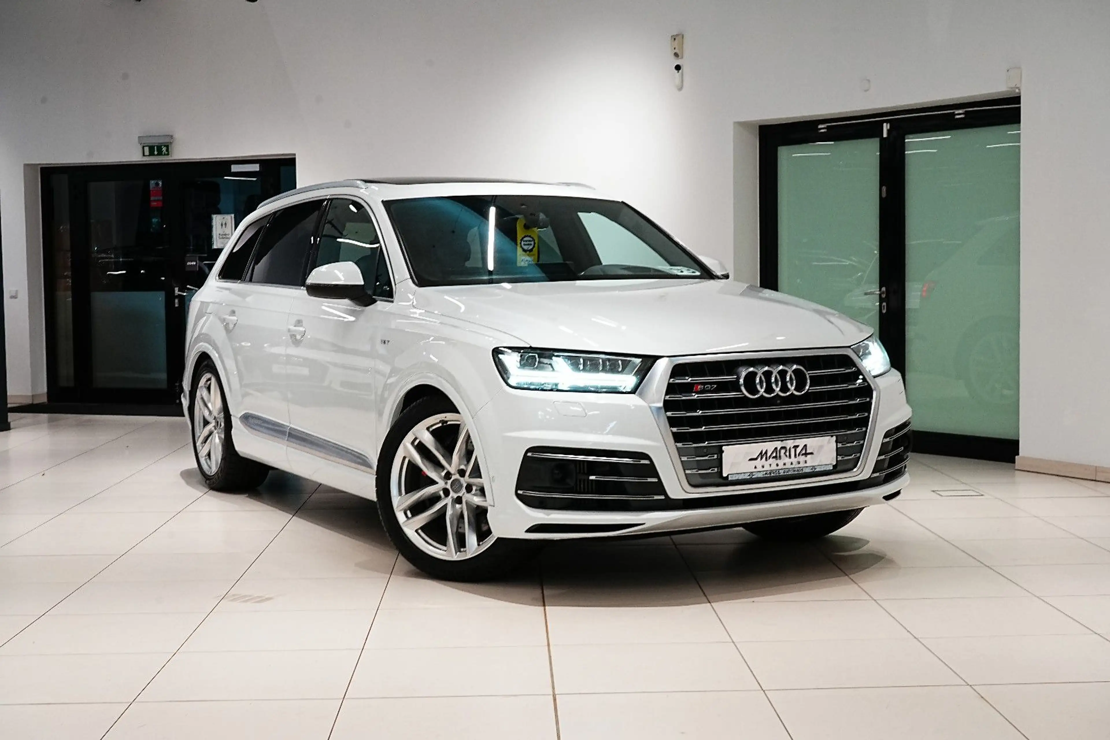 Audi SQ7 4.0|7SITZ|HUD|SOFT|360|LUFT|PANO|CARBON|BOSE — photo 7