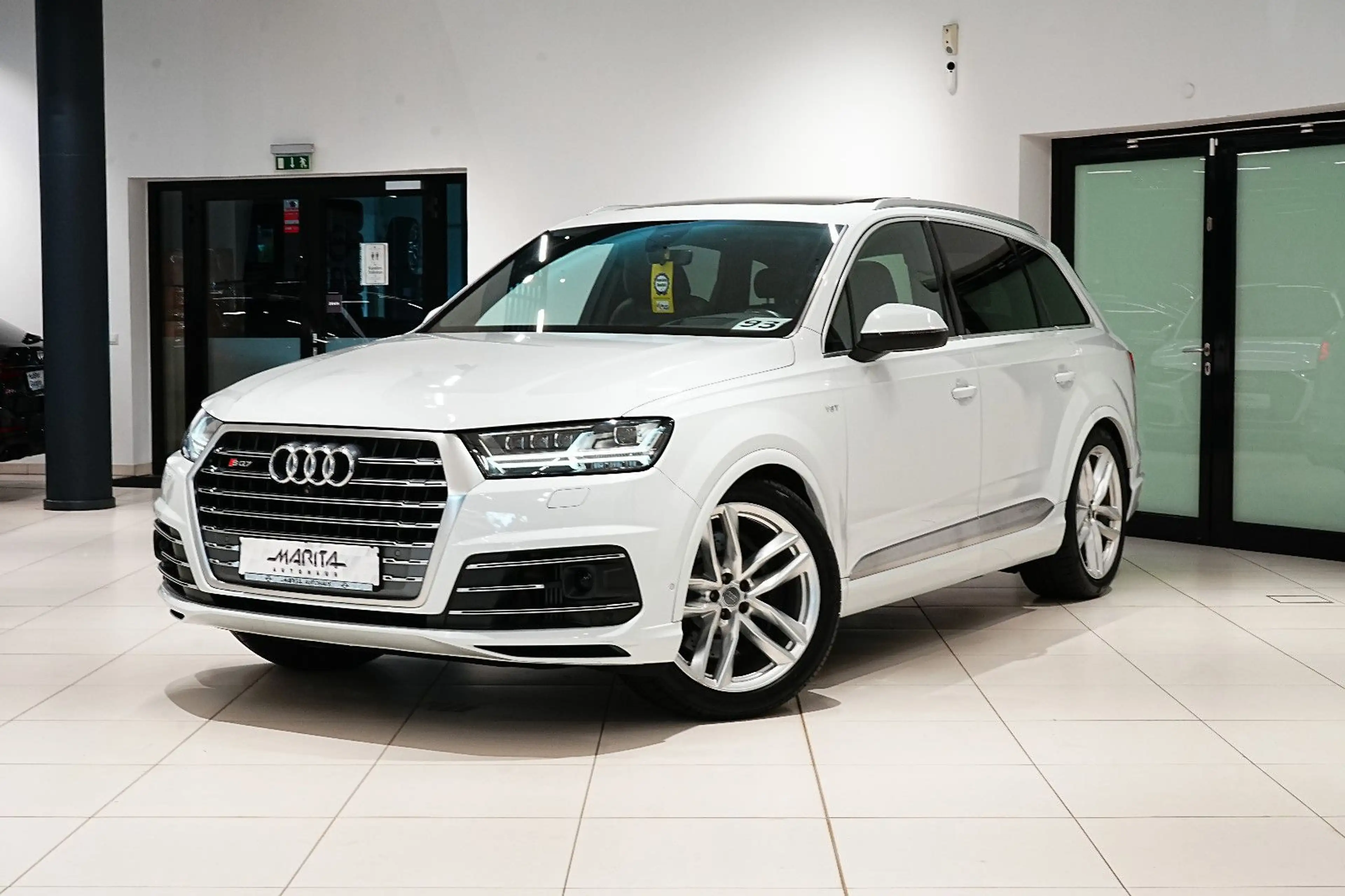 Audi SQ7 4.0|7SITZ|HUD|SOFT|360|LUFT|PANO|CARBON|BOSE — photo 14