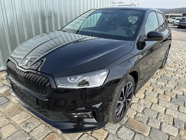 Skoda Fabia main image