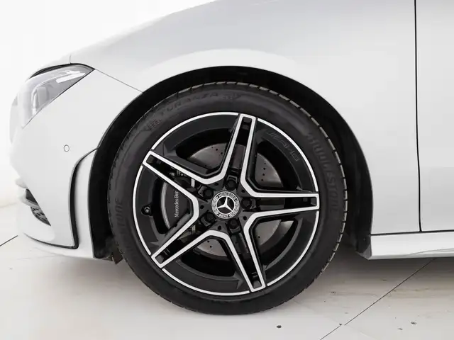 Mercedes-Benz Cla view 7