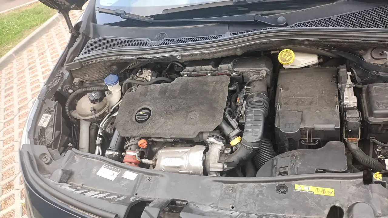 Peugeot 2008 2008 — photo 4