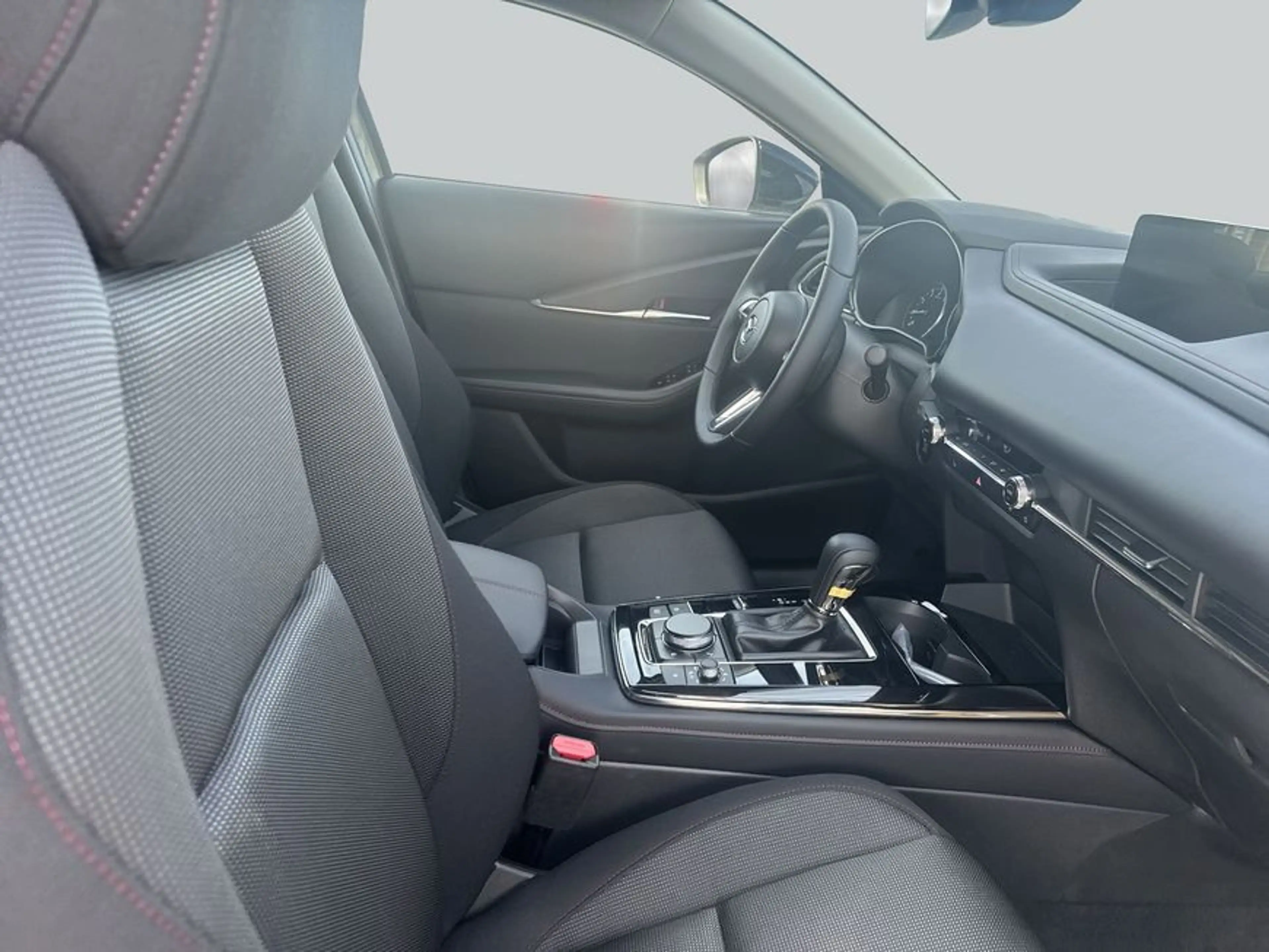 Mazda CX-30 e-SKYACTIVE G 140 Aut. HOMURA 103 kW, 5-türi — photo 12