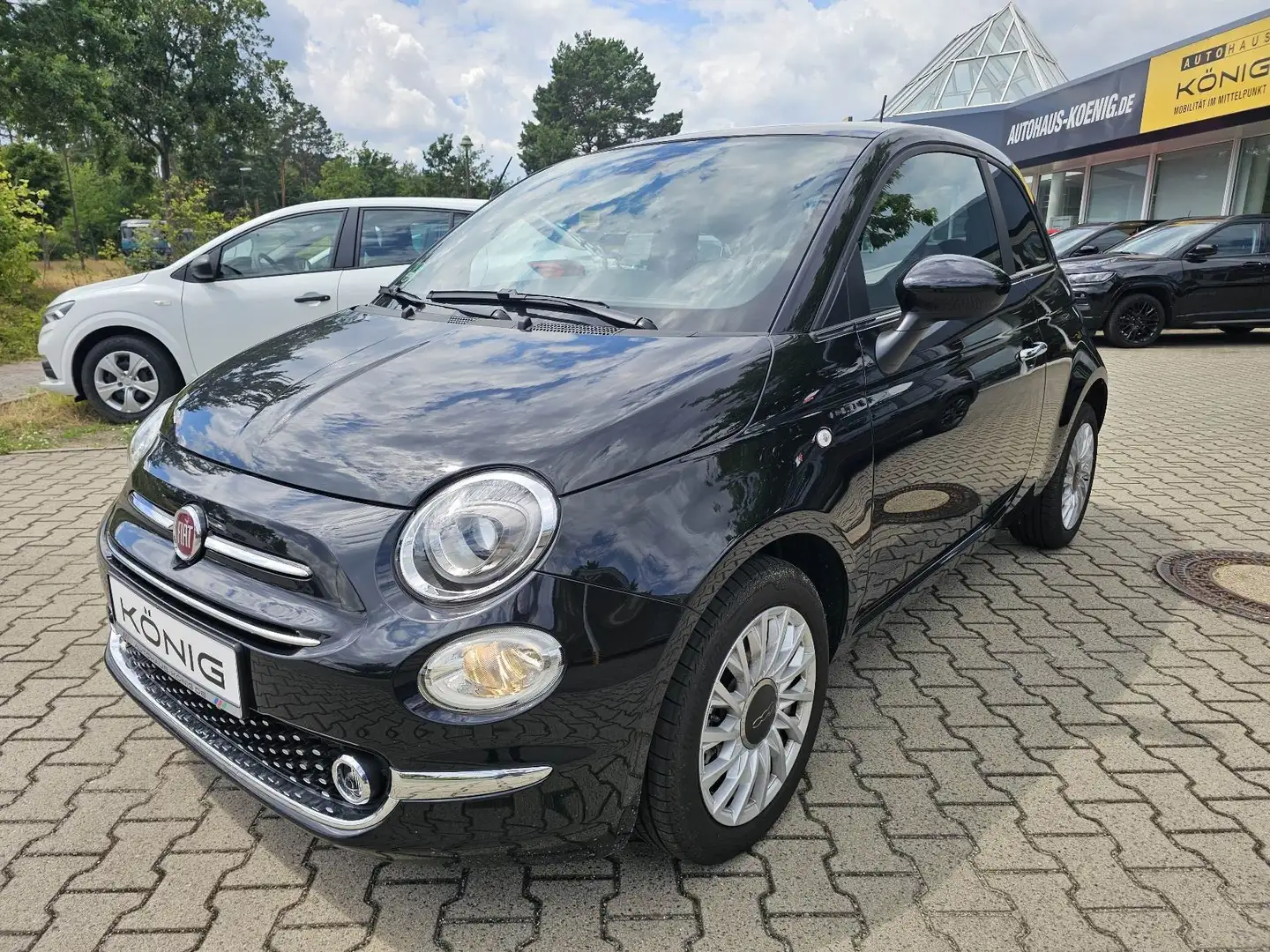 Fiat 500 1.0 Dolcevita MY23 PANORAMA*KLIMA*PDC Schwarz - 1