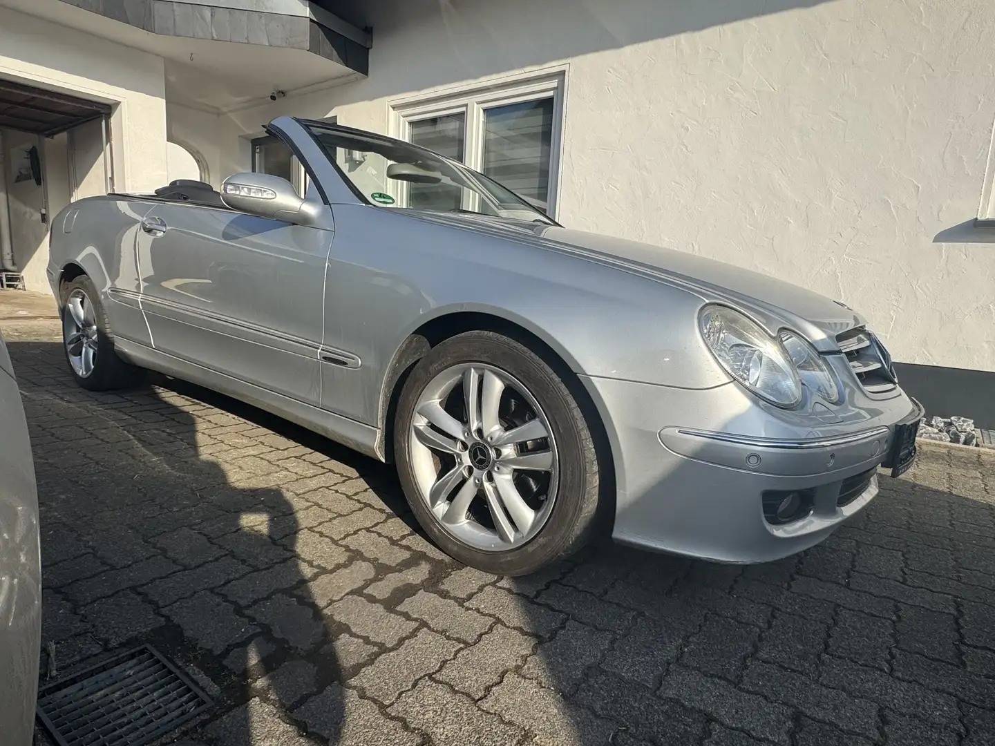 Mercedes-Benz CLK 200 Cabrio Kompressor Elegance - 2