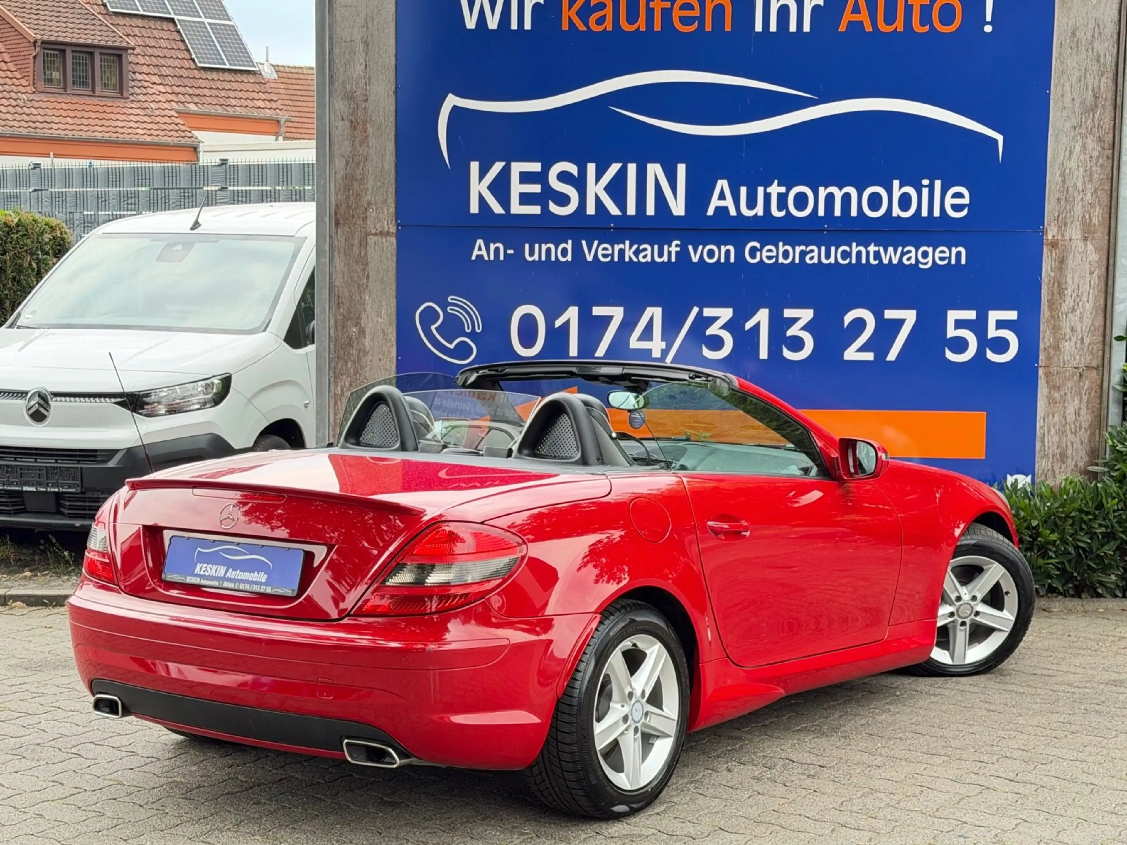Mercedes-Benz SLK 300 SLK Roadster 300*AMG LINE*DESIGNO*LEDER*NAVI* — photo 5
