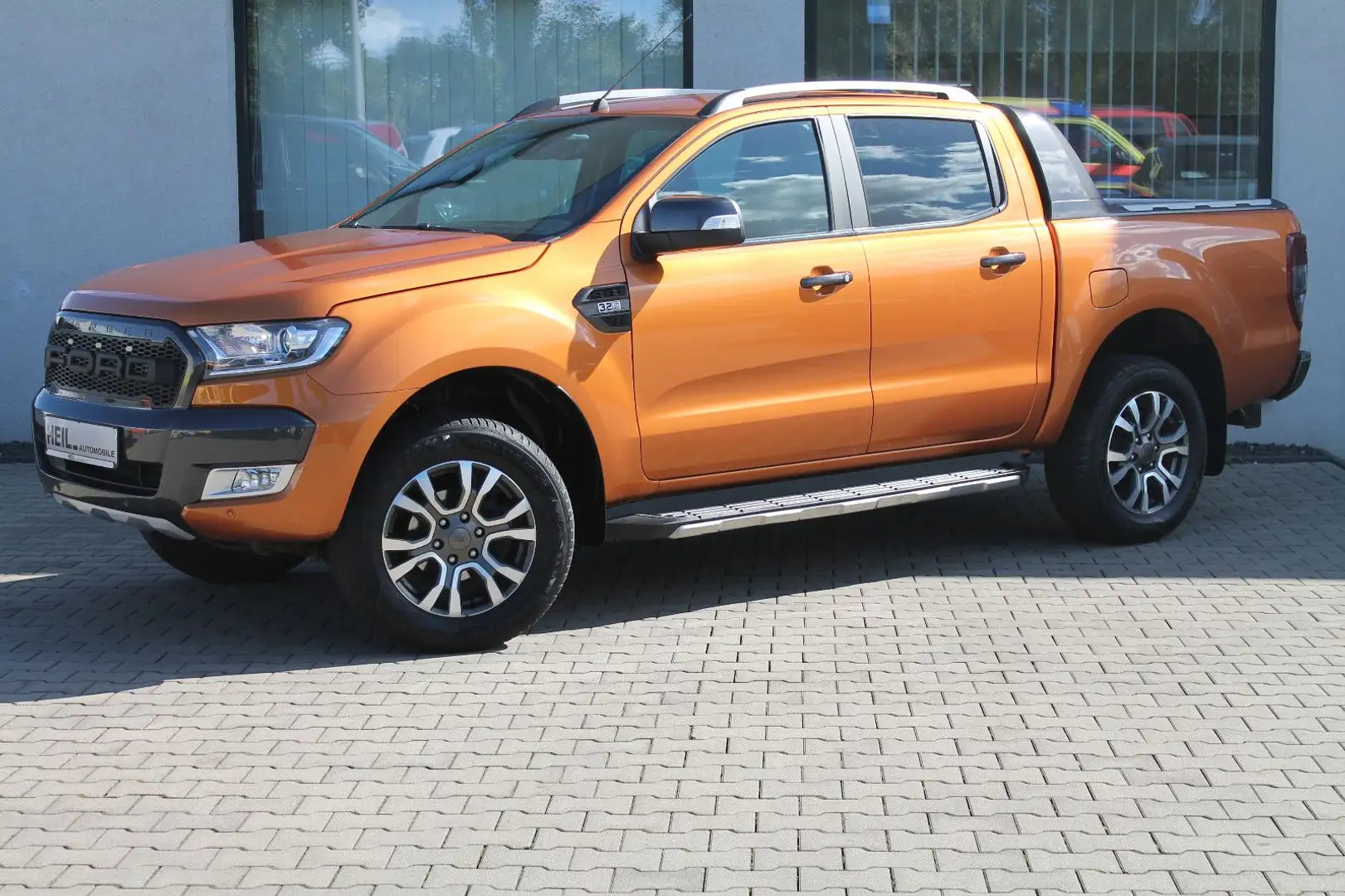 Ford Ranger Wildtrak Doppelkabine 4x4*STH*ACC*KAMERA* Orange - 1