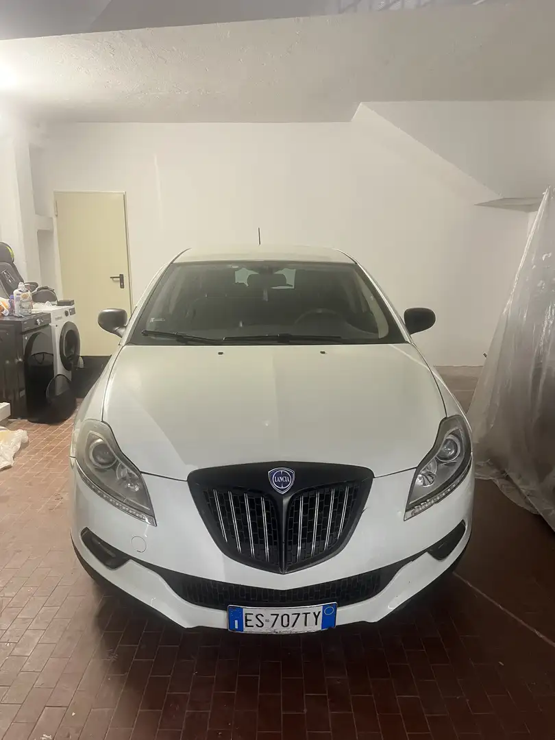 Lancia Delta 1.6 mjt Gold 105cv - 1