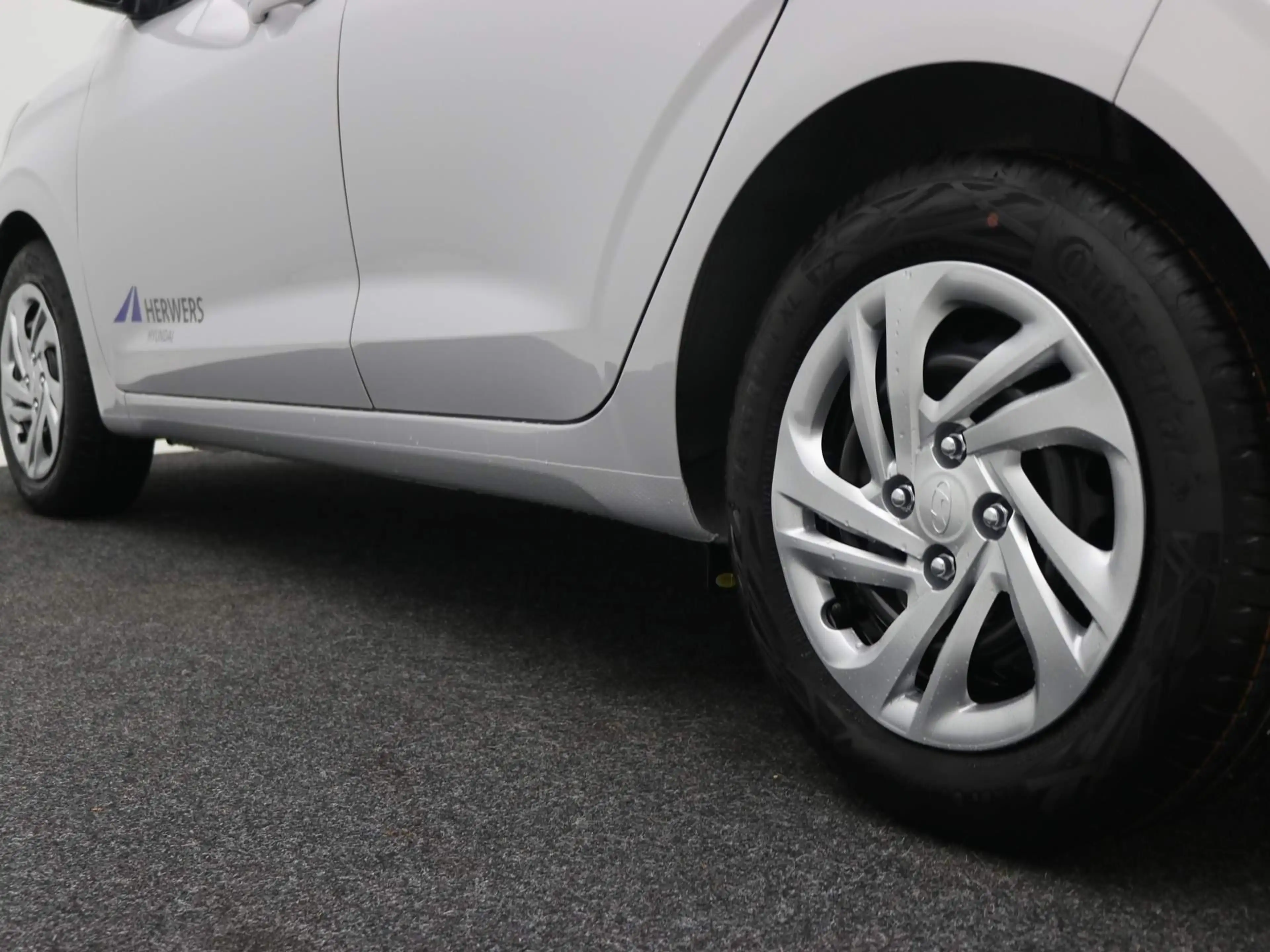 Hyundai i10 1.0 Comfort Smart / Navigatie / Cruise Control / A — photo 30