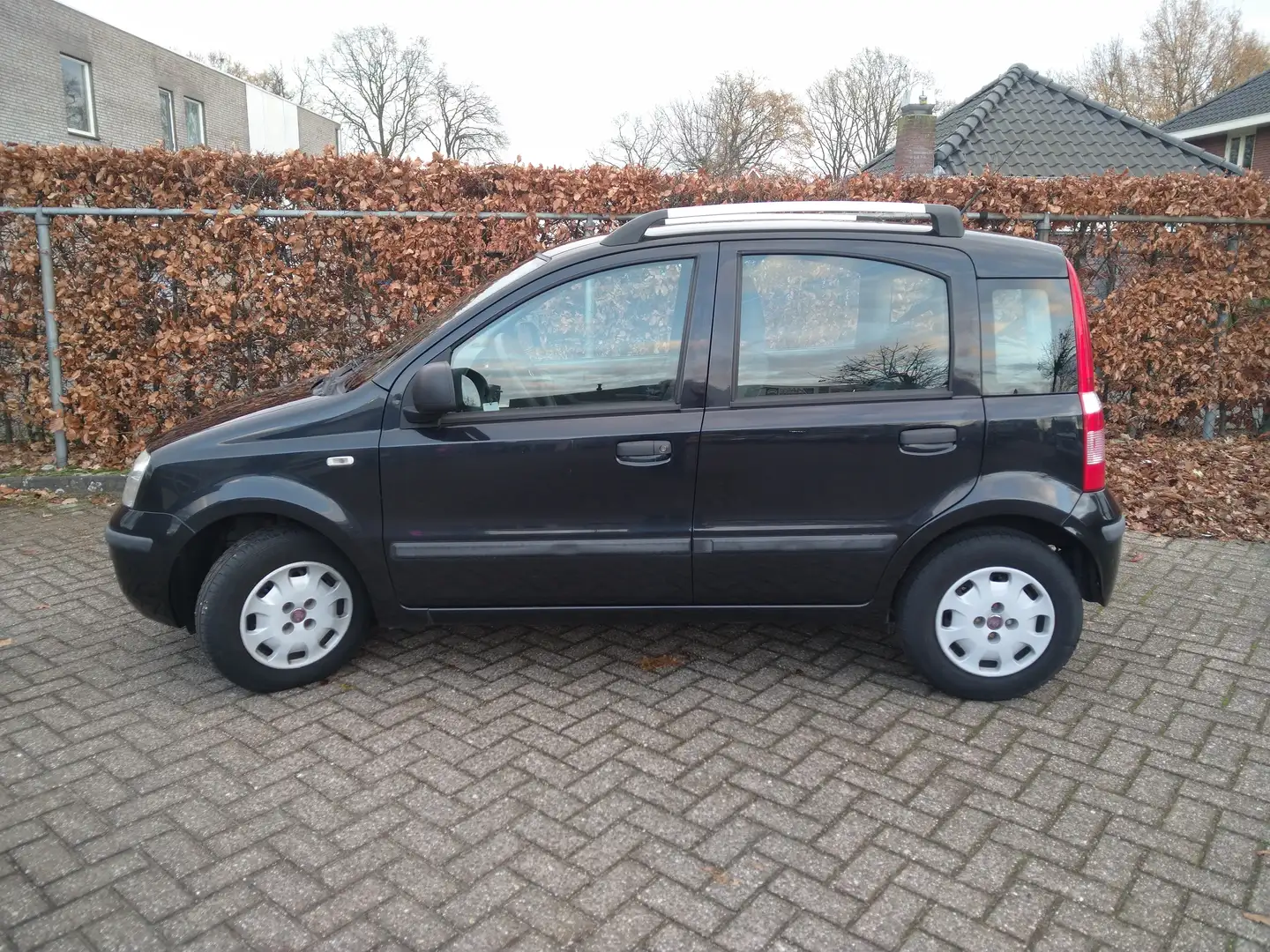 Fiat Panda Panda 1.2 Active Zwart - 1