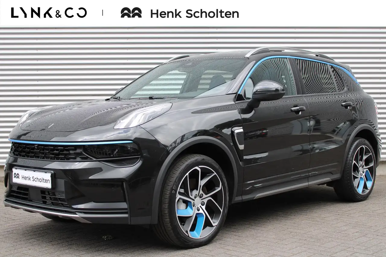 Lynk & Co 01