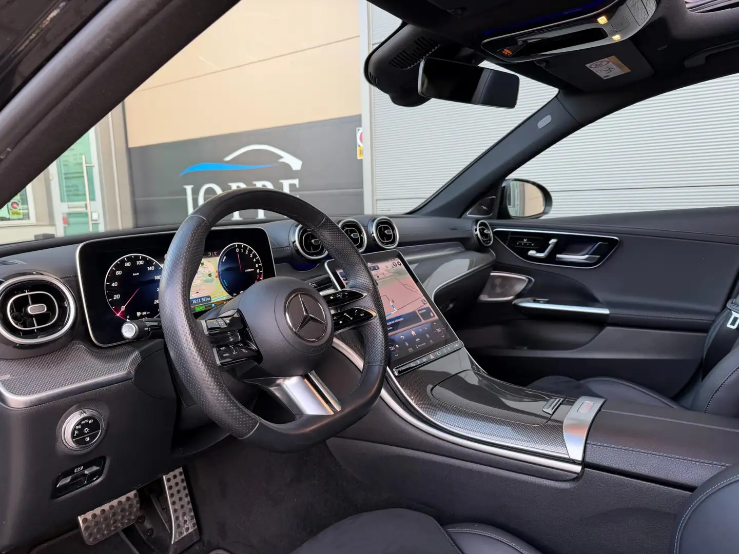 Mercedes-Benz C 300 e AMG Line |Pano|Night|Brumester|360cam|Memory| Noir - 2