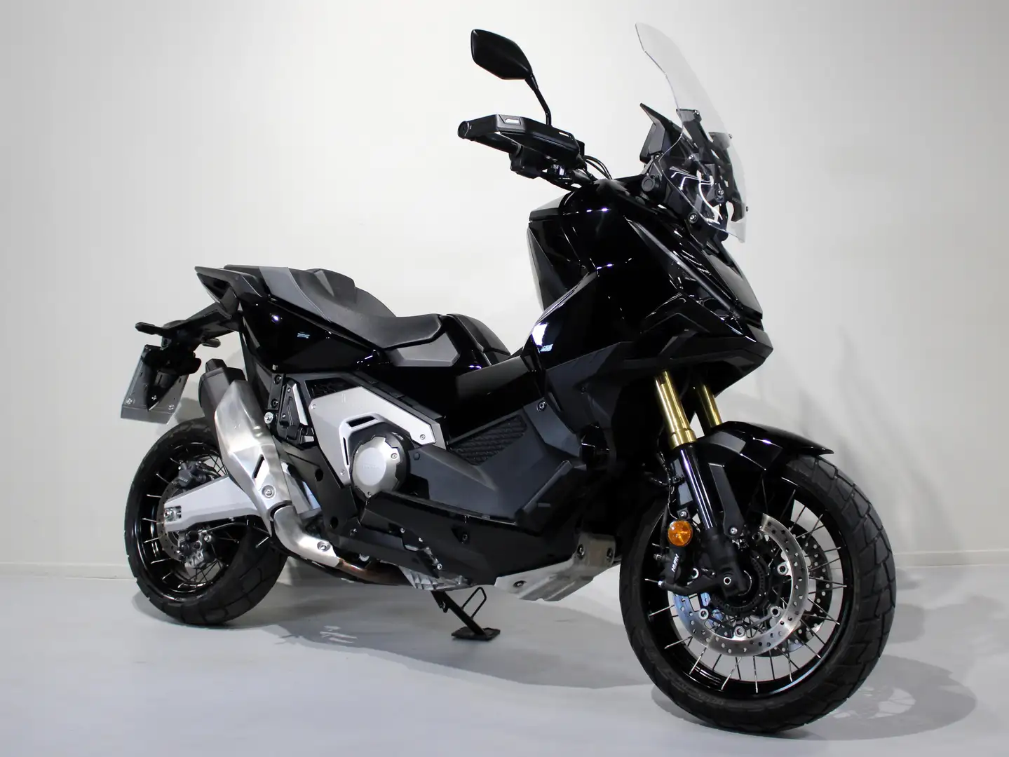 Honda X-ADV - 2