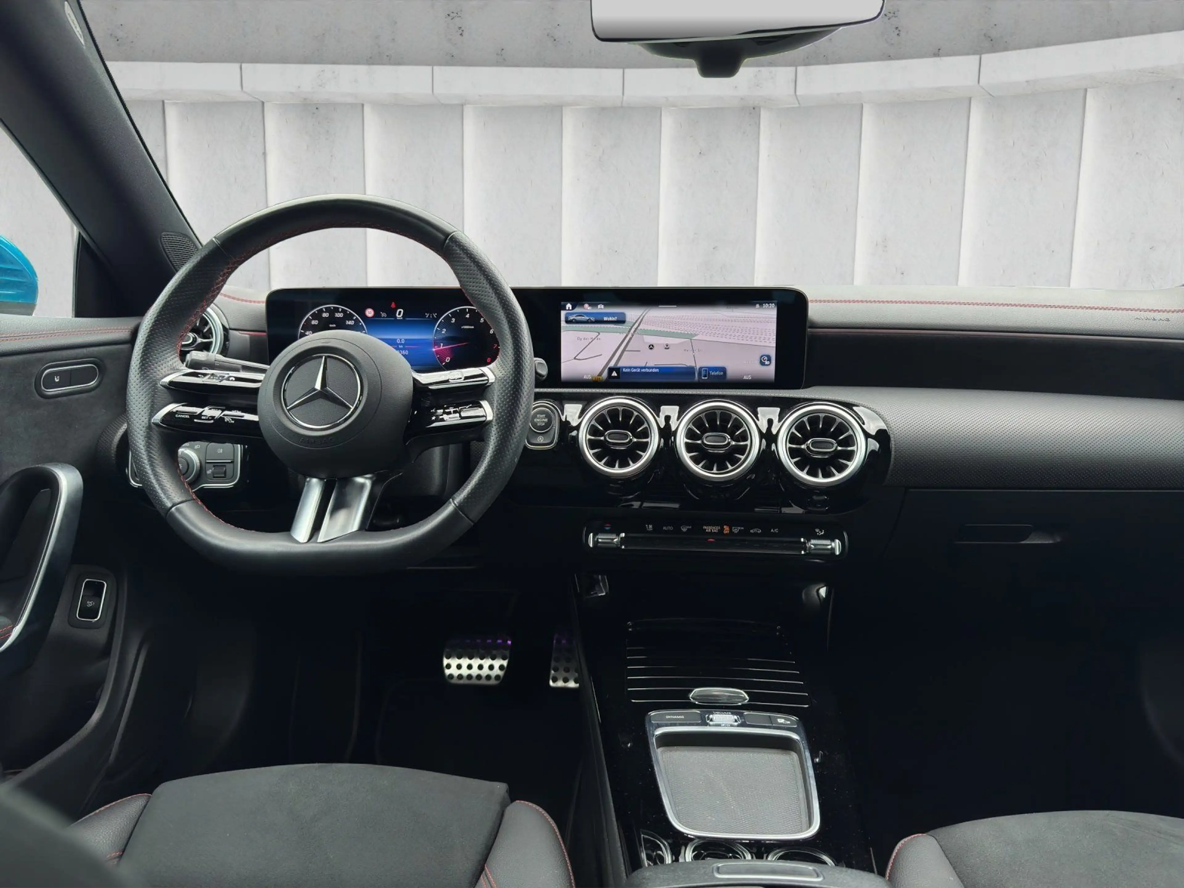 Mercedes-Benz CLA 200 Coupé AMG Rückfahrkamera Spurhalte Ambie — photo 14