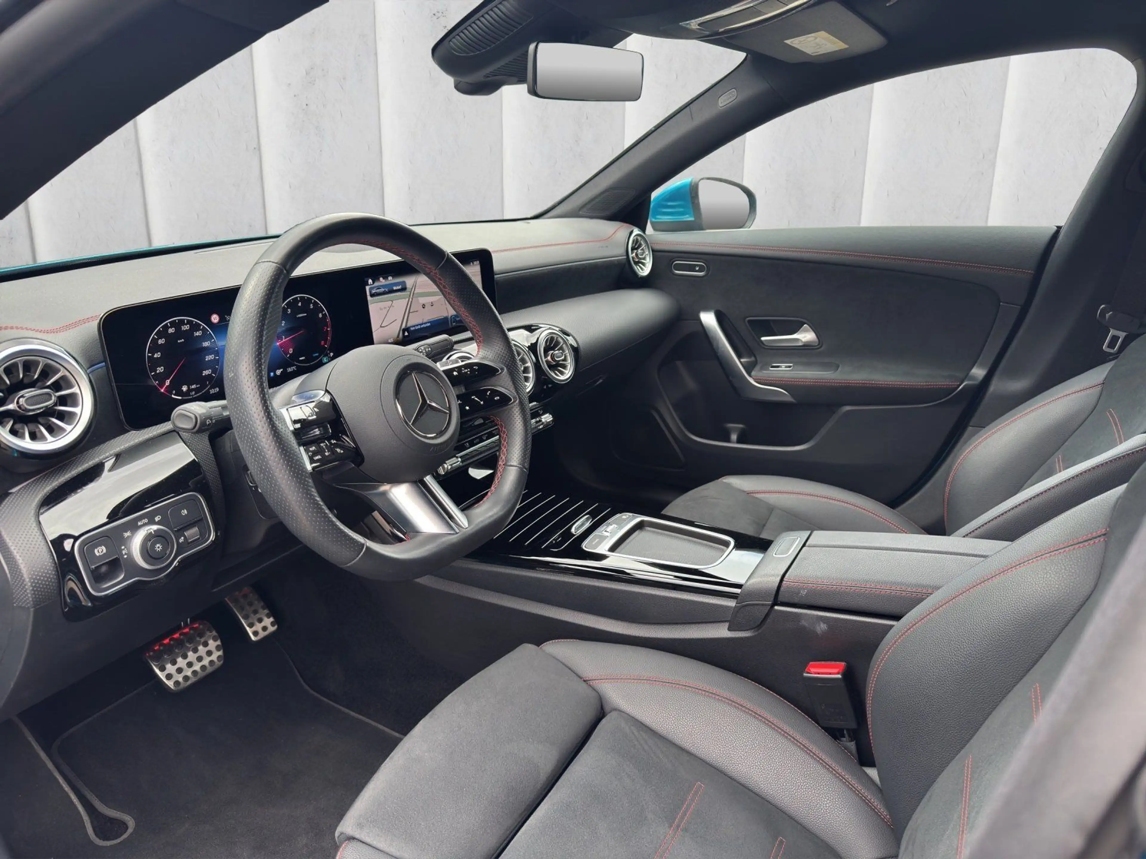 Mercedes-Benz CLA 200 Coupé AMG Rückfahrkamera Spurhalte Ambie — photo 9