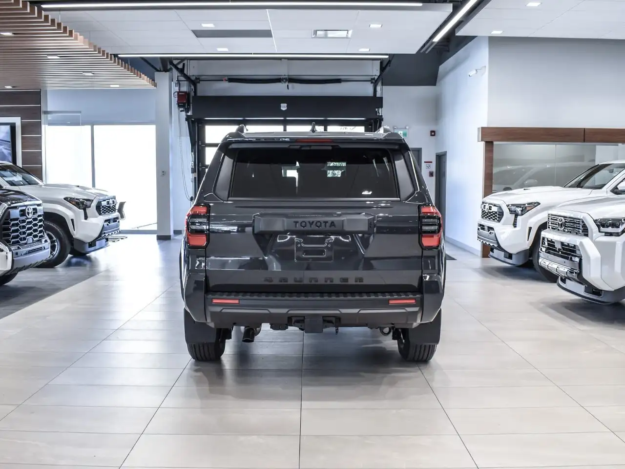 Toyota 4-Runner снимка Toyota 4-Runner
