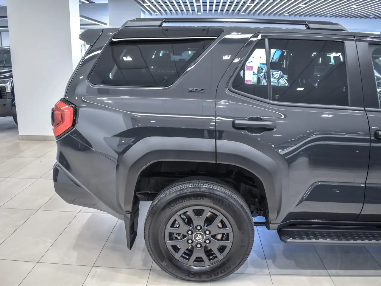 Toyota 4-Runner снимка Toyota 4-Runner
