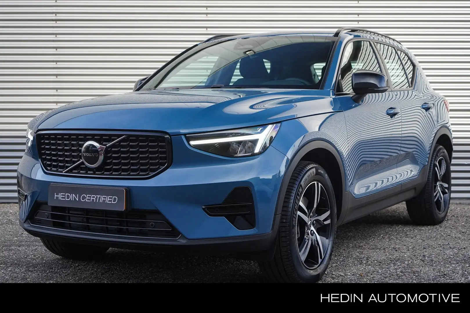 Volvo XC40 B4 Plus Dark | 2000 kg trekgewicht | Trekhaak | St Bleu - 1