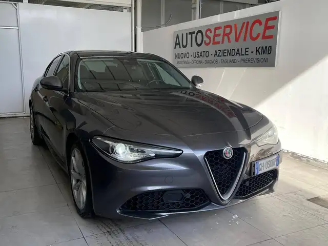 Alfa Romeo Giulia view 2