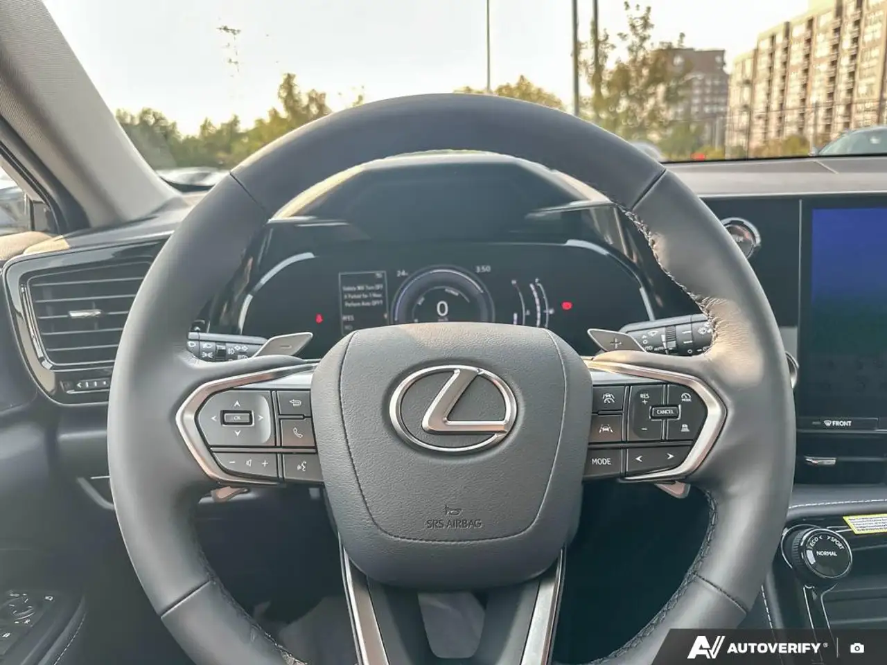 Lexus NX fotografie Lexus NX