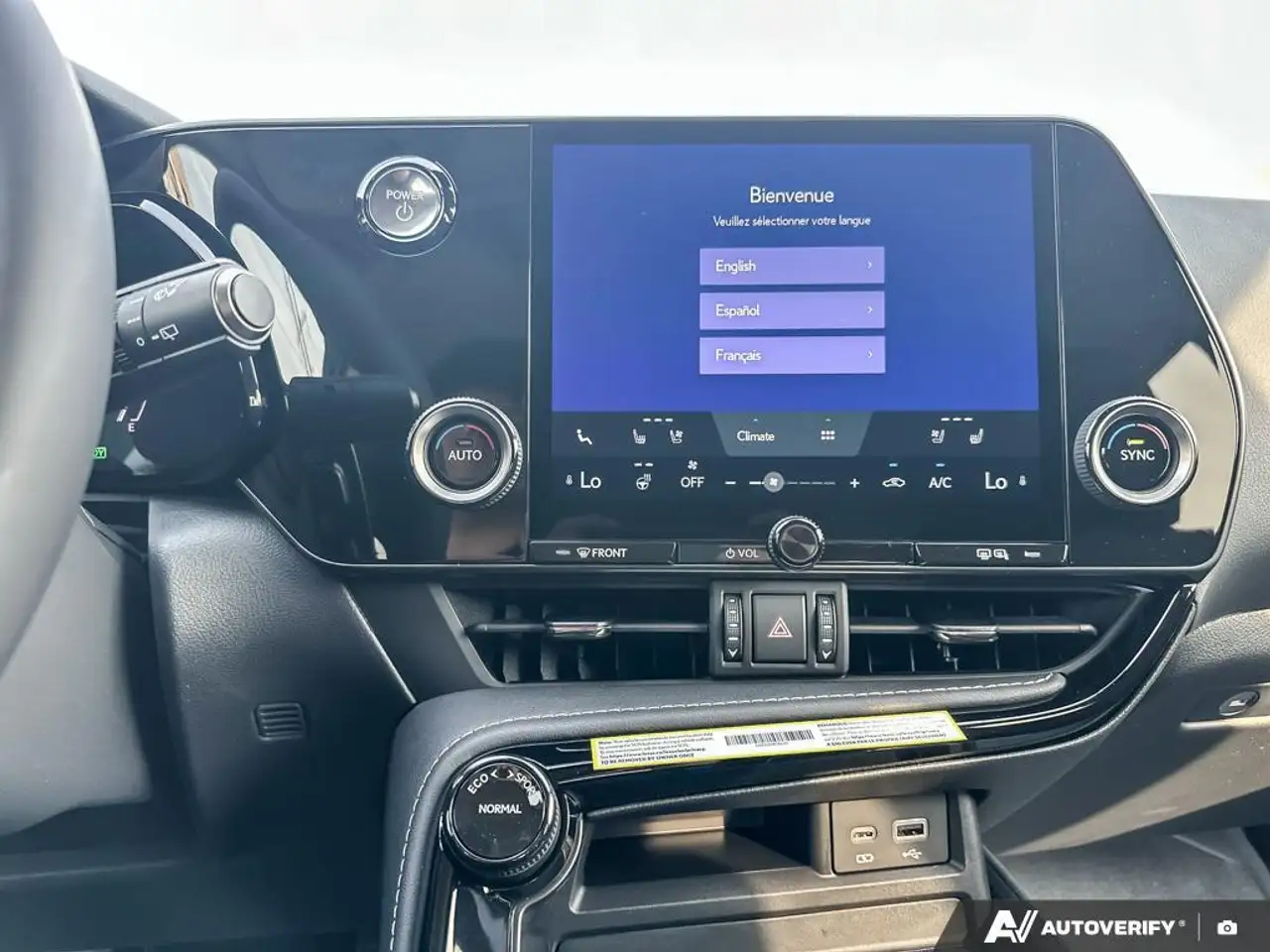 Lexus NX fotografie Lexus NX