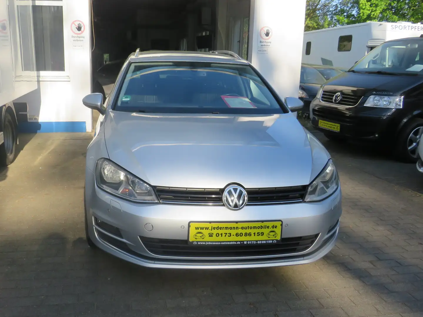 Volkswagen Golf Variant Lounge BMT Silber - 2
