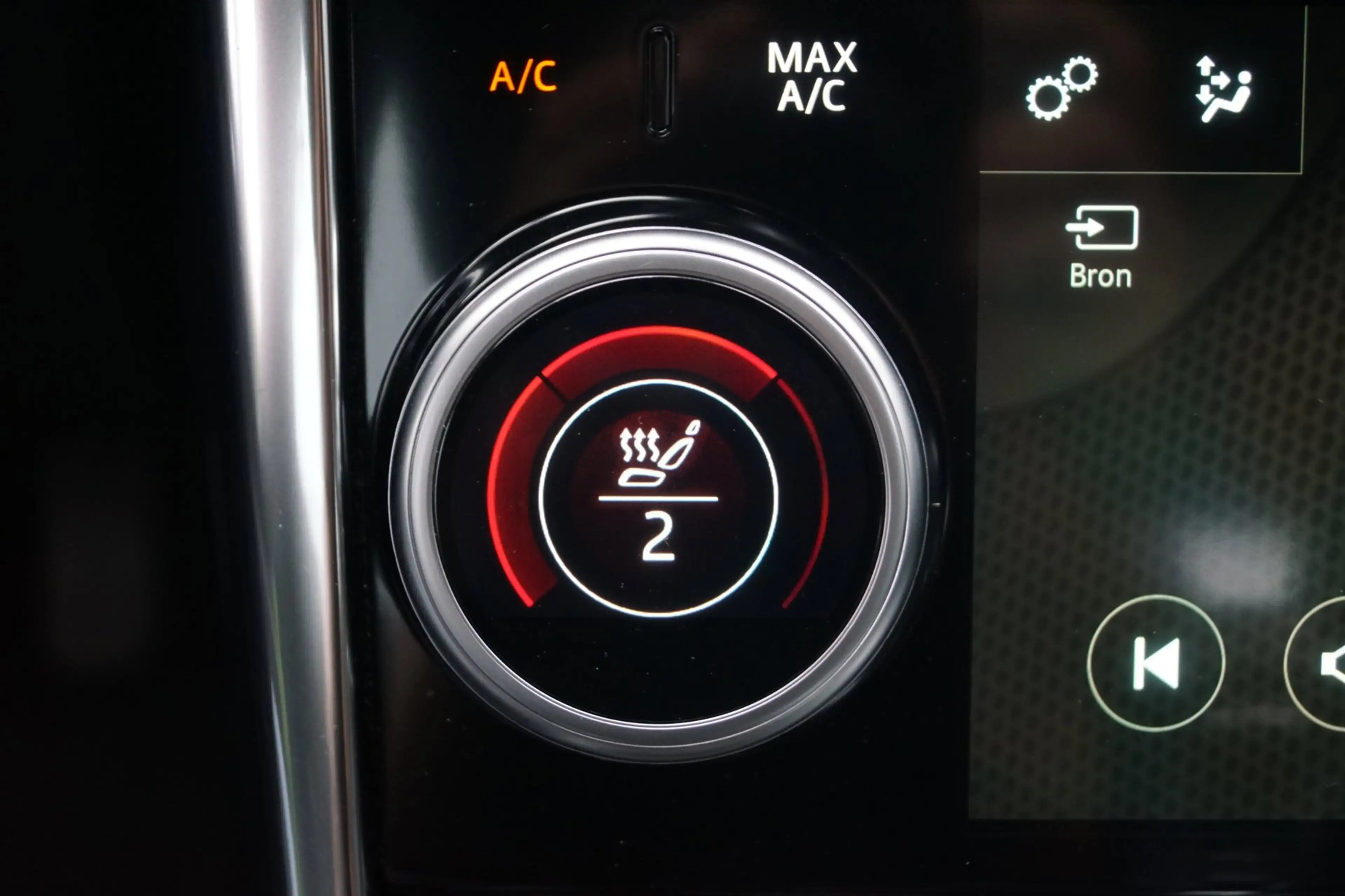Jaguar XE 2.0 P250 R-Dynamic SE Autom Leder Sportst Stoel/St — photo 18