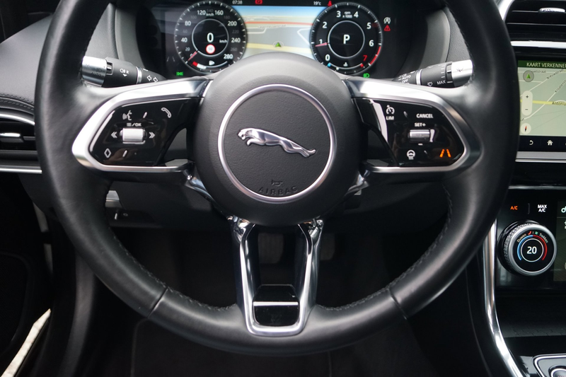 Jaguar XE 2.0 P250 R-Dynamic SE Autom Leder Sportst Stoel/St — photo 20