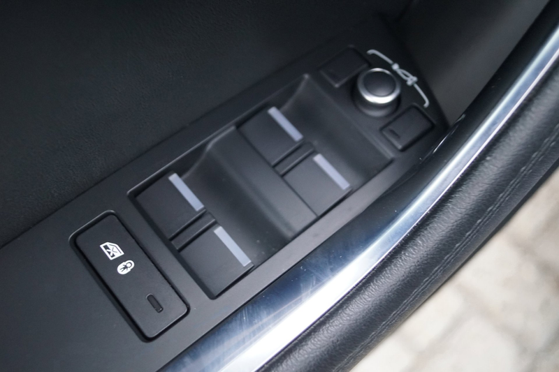Jaguar XE 2.0 P250 R-Dynamic SE Autom Leder Sportst Stoel/St — photo 38