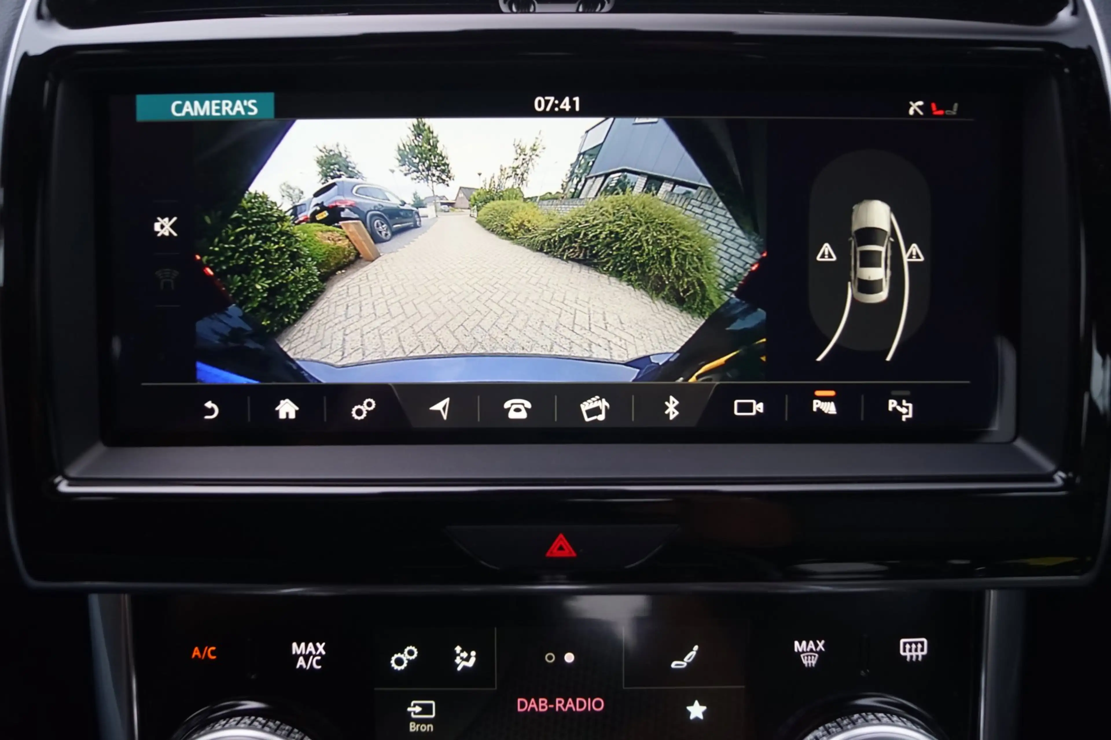Jaguar XE 2.0 P250 R-Dynamic SE Autom Leder Sportst Stoel/St — photo 41