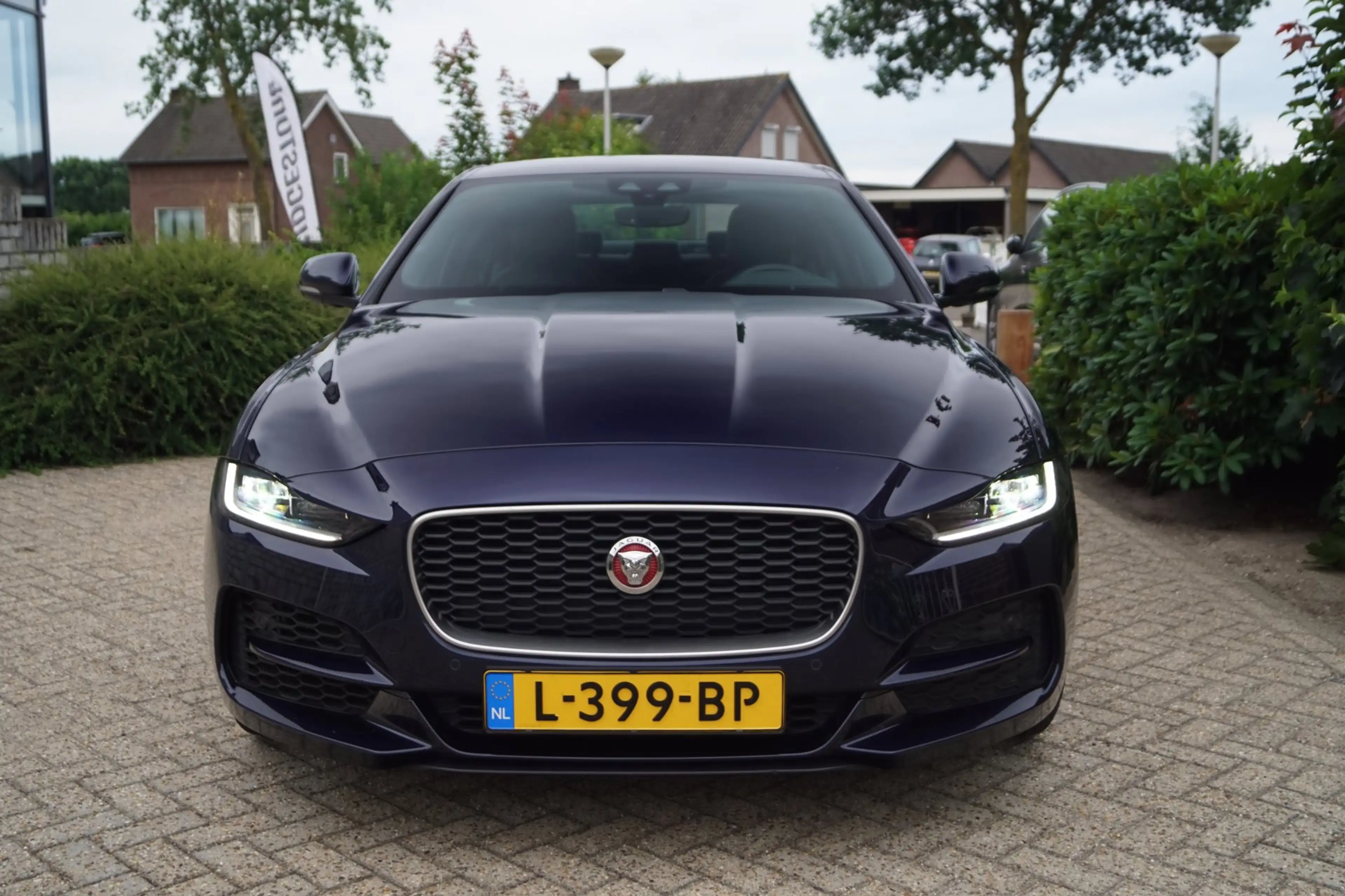 Jaguar XE 2.0 P250 R-Dynamic SE Autom Leder Sportst Stoel/St — photo 7