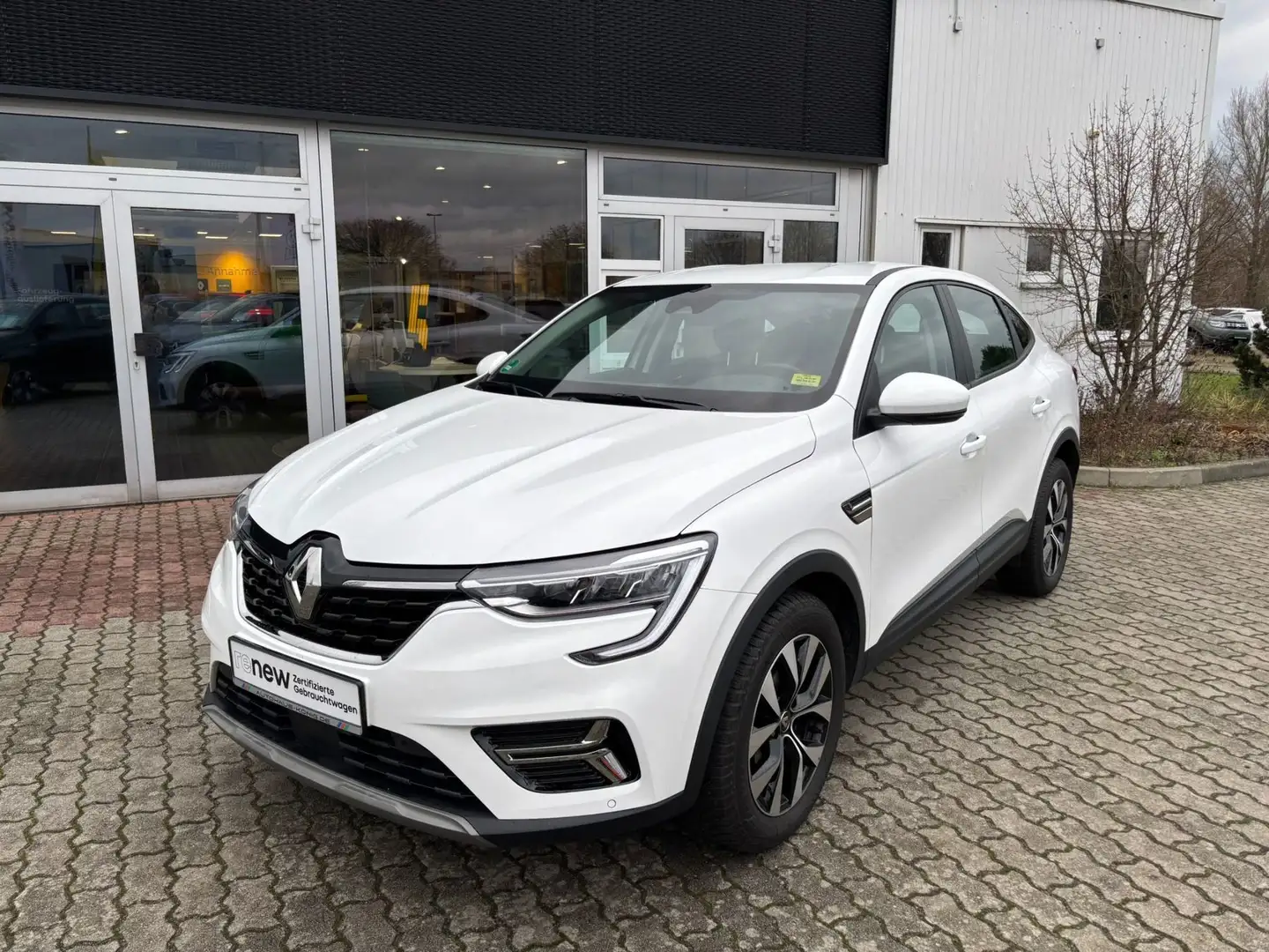 Renault Arkana 140 PS Automatik Klimaauto LED PDC Weiß - 1