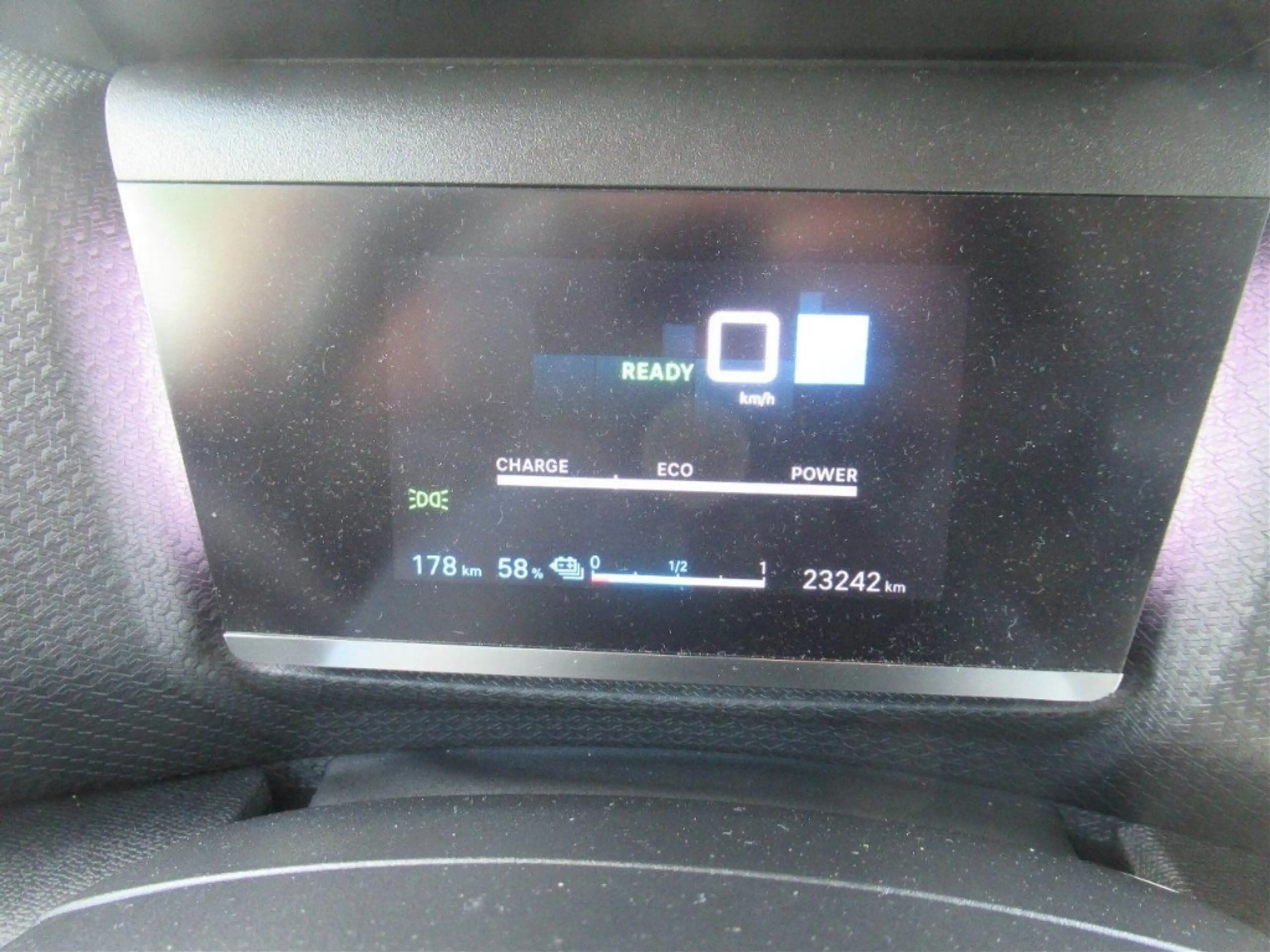 Citroen E-C4 Electric Shine 11kw Shz Navi Kamera Schiebedach Leder — photo 5
