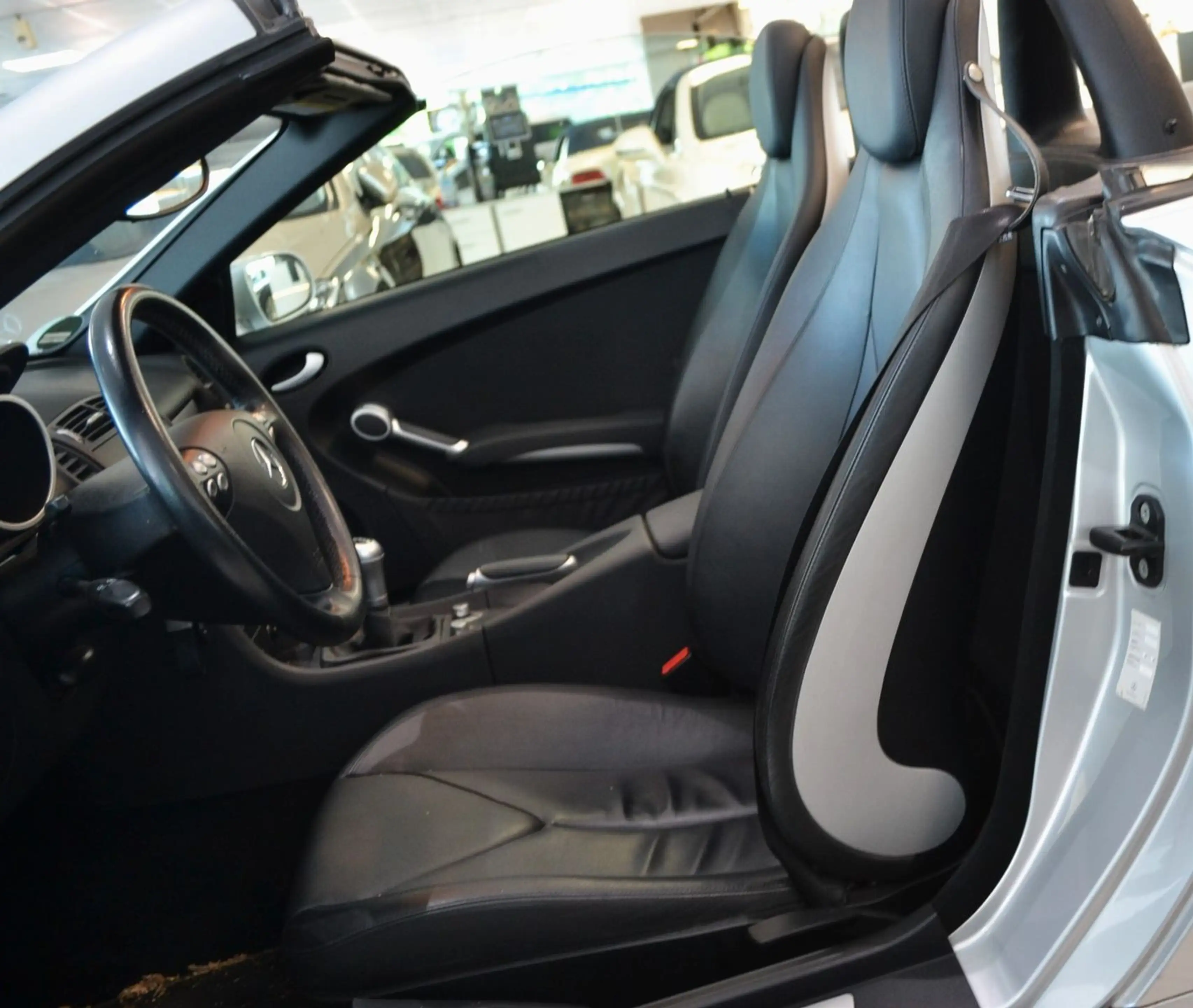 Mercedes-Benz SLK 200 Roadster SLK 200 Kompressor — photo 9