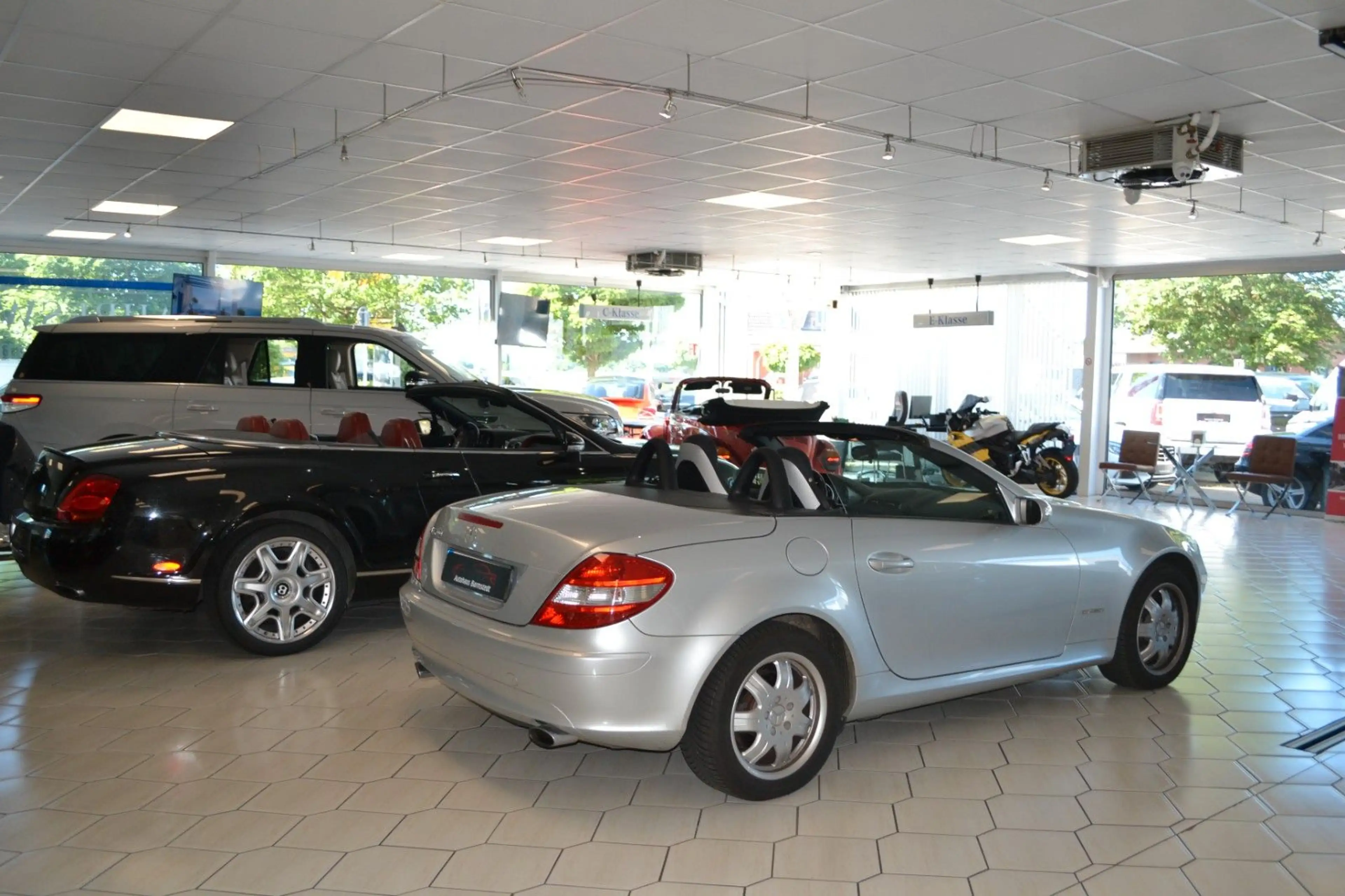 Mercedes-Benz SLK 200 Roadster SLK 200 Kompressor — photo 14