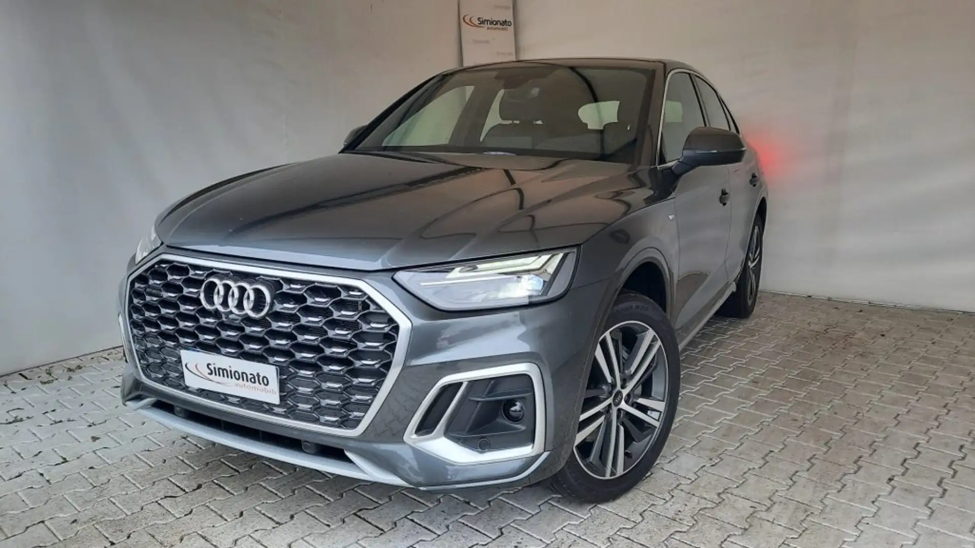 Audi Q5 SPB Sportback 50 TFSI e quattro S tronic S line Grigio - 1